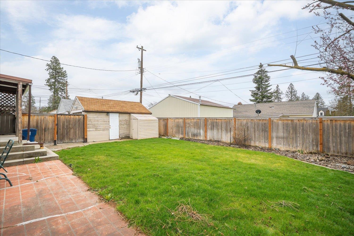 2615 W Walton Ave - Photo 37