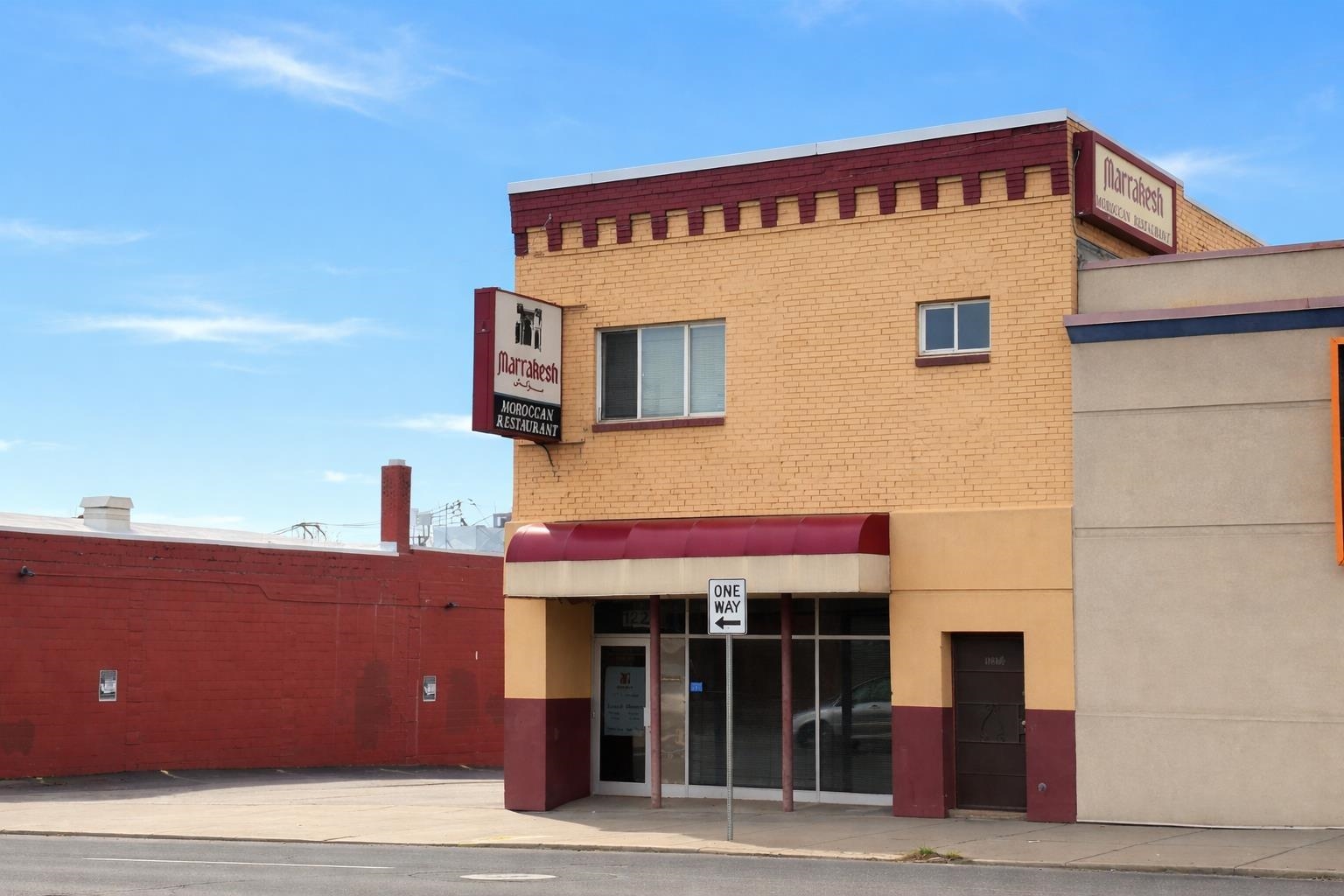 1227 N Division St - Photo 1