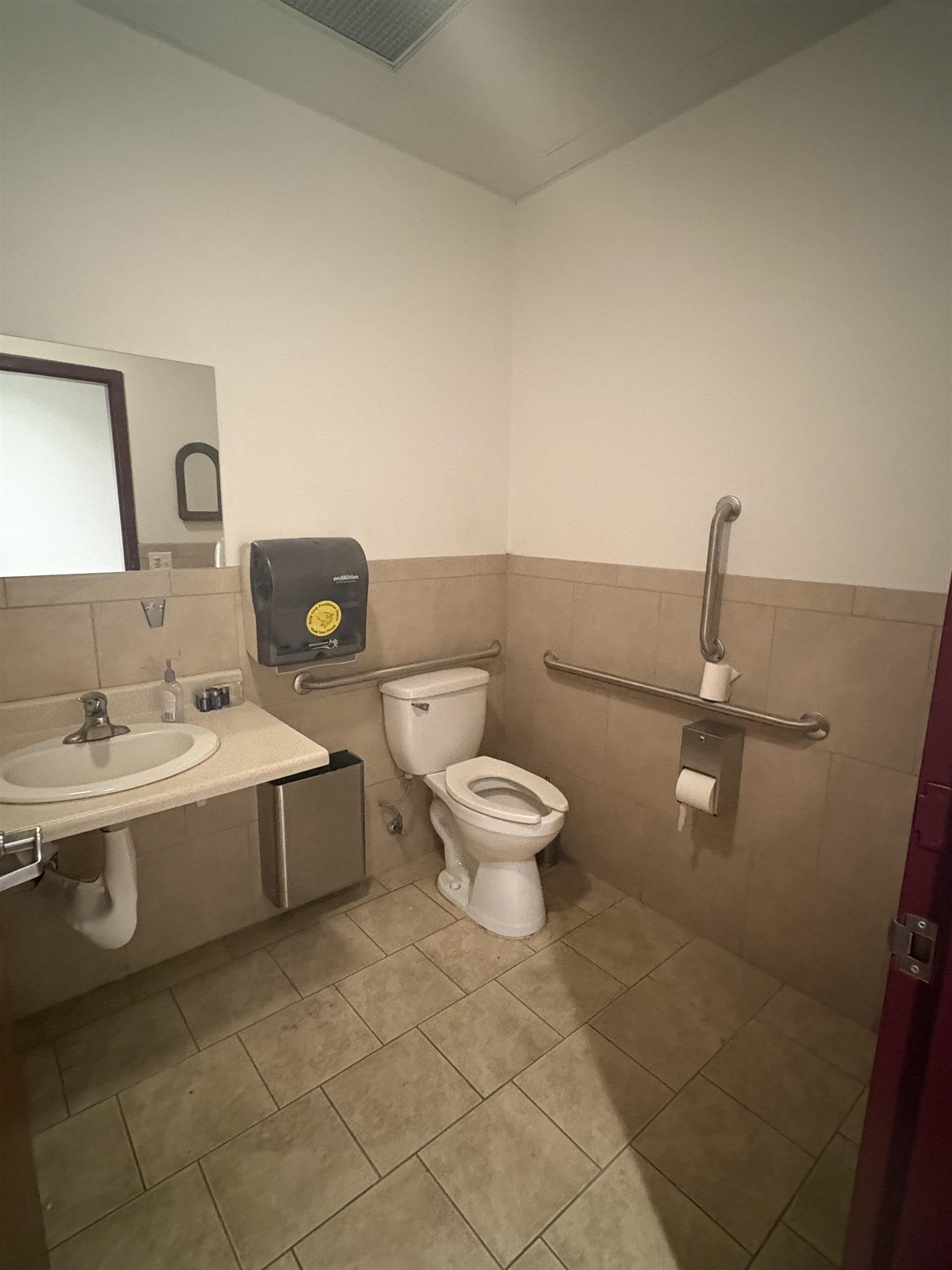 1227 N Division St - Photo 12