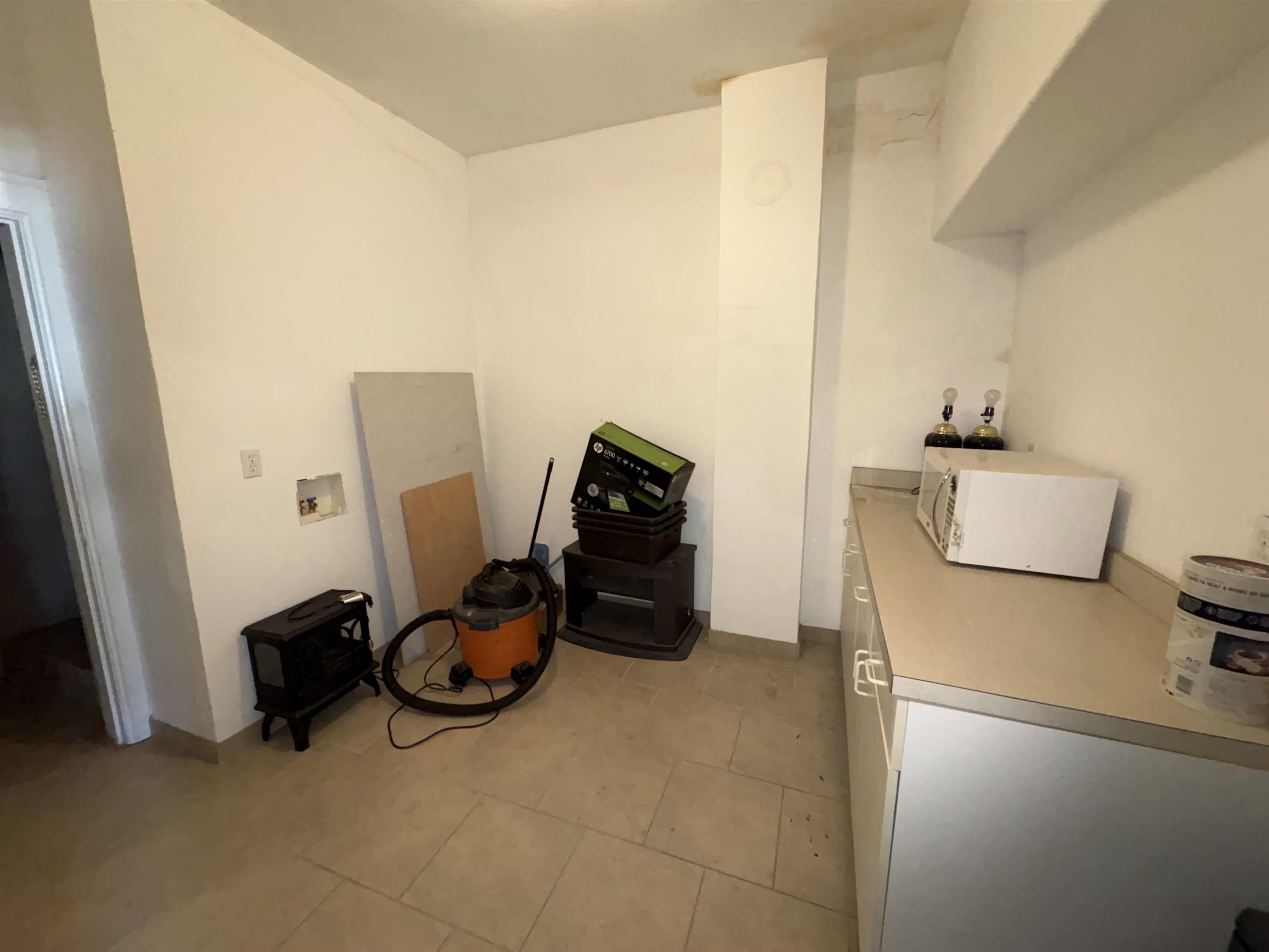 1227 N Division St - Photo 26