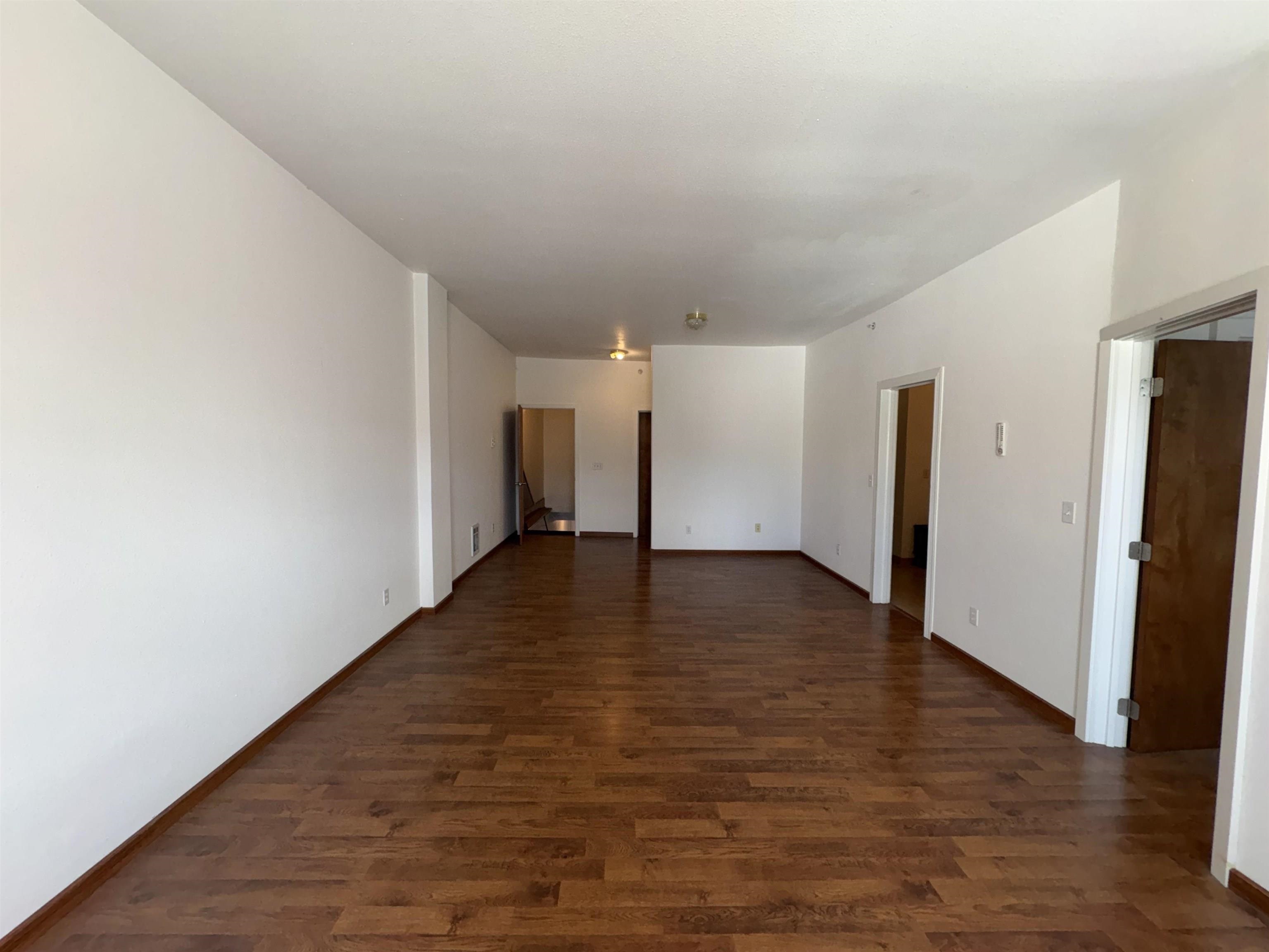 1227 N Division St - Photo 31