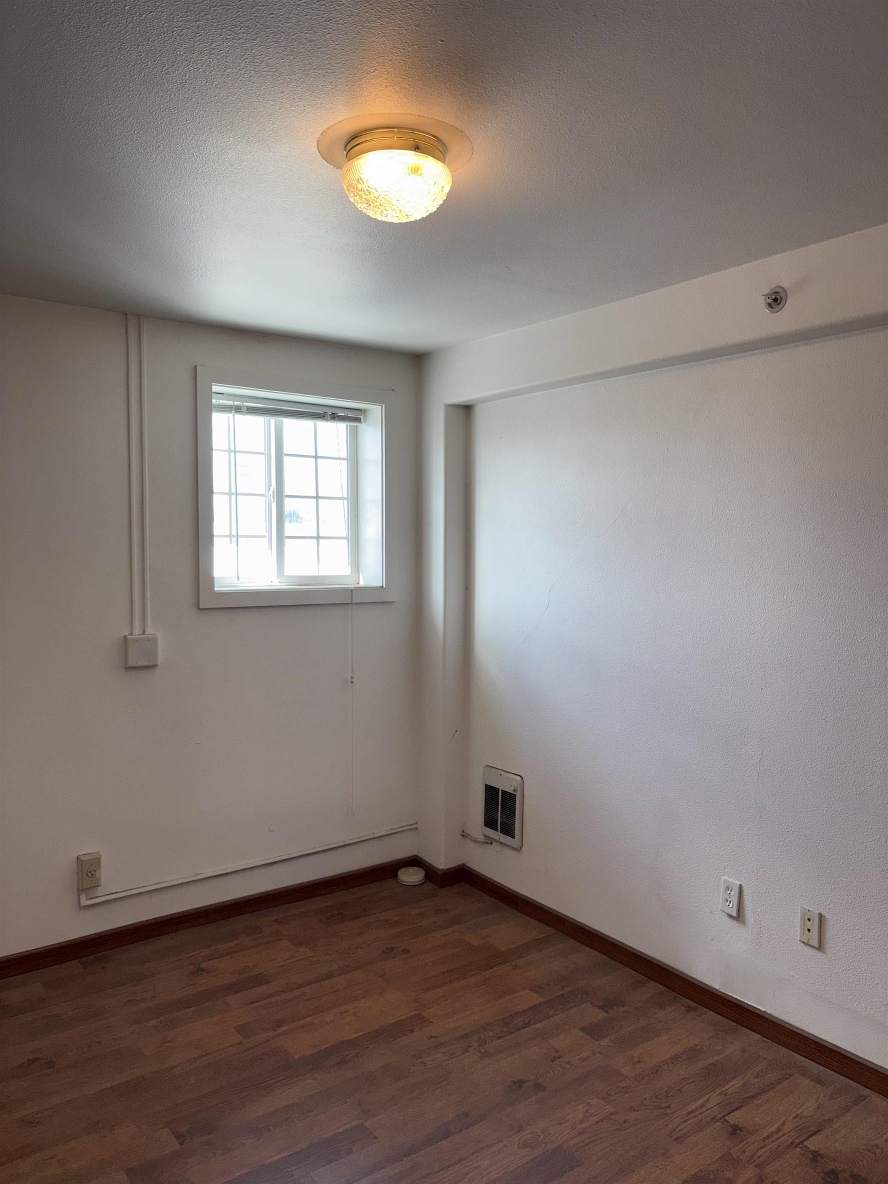 1227 N Division St - Photo 34