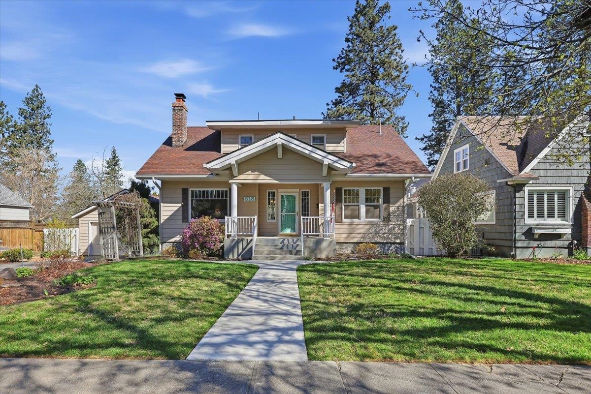 618 W 25th Ave - Photo 1