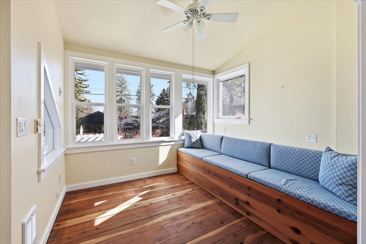618 W 25th Ave - Photo 11