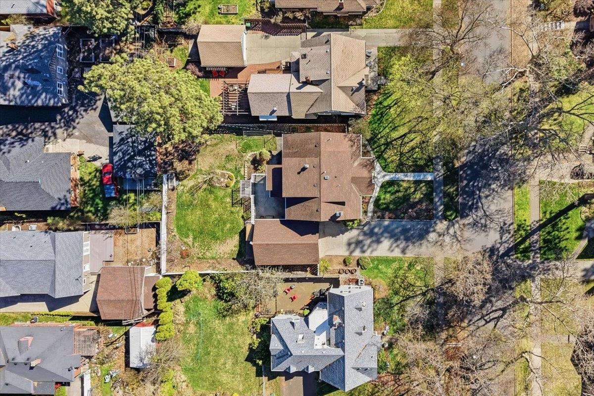 618 W 25th Ave - Photo 44