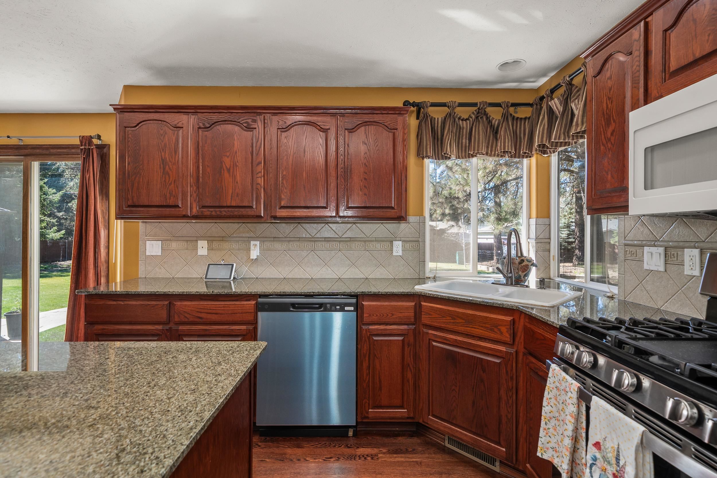 17615 N Kimberly Rd - Photo 22