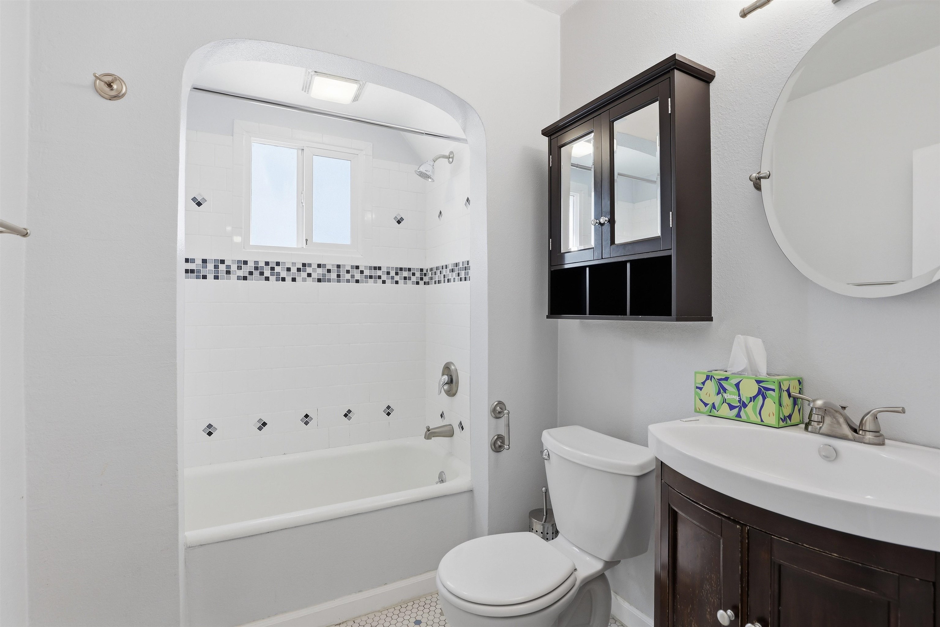 1317 S Grove St - Photo 29