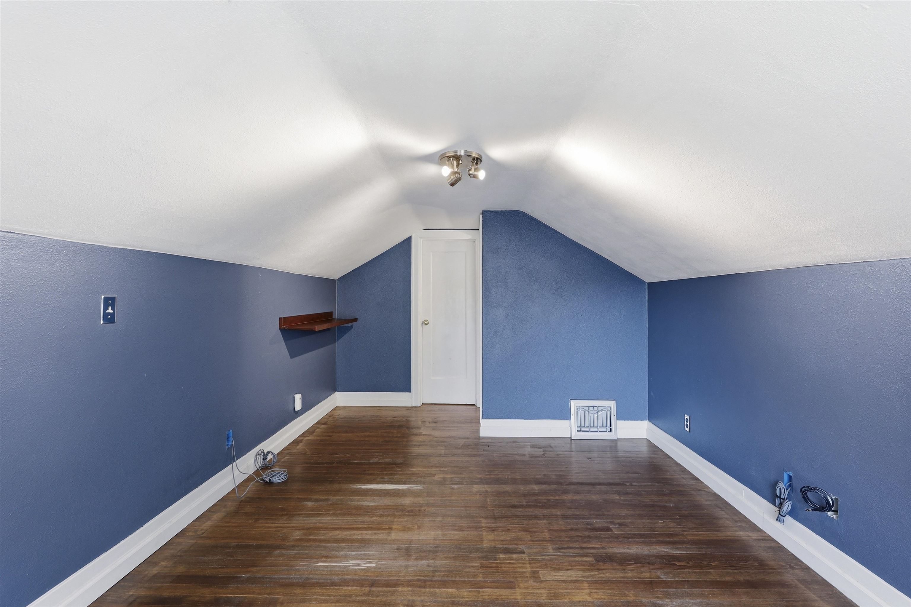 1317 S Grove St - Photo 31