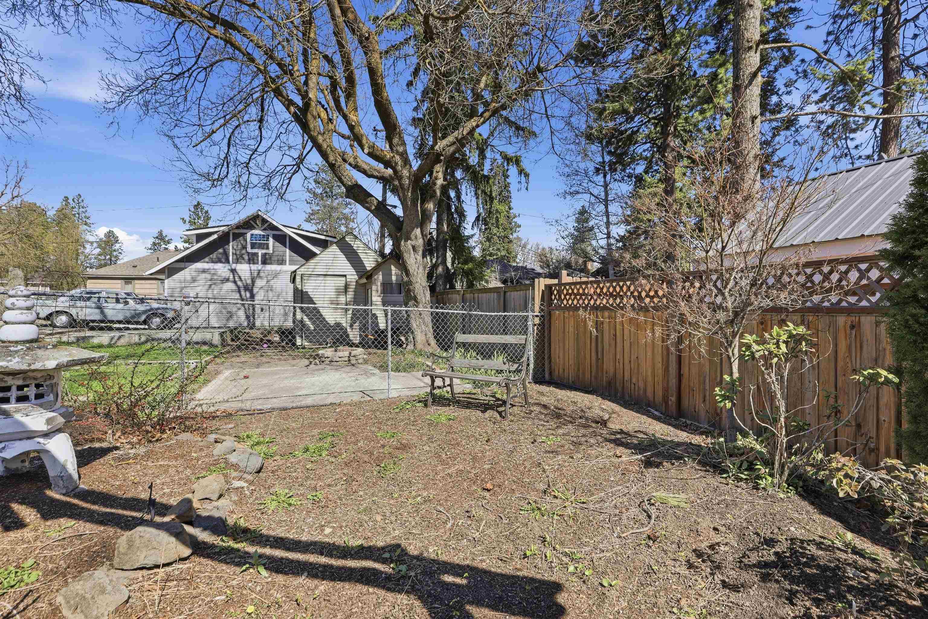 1317 S Grove St - Photo 36