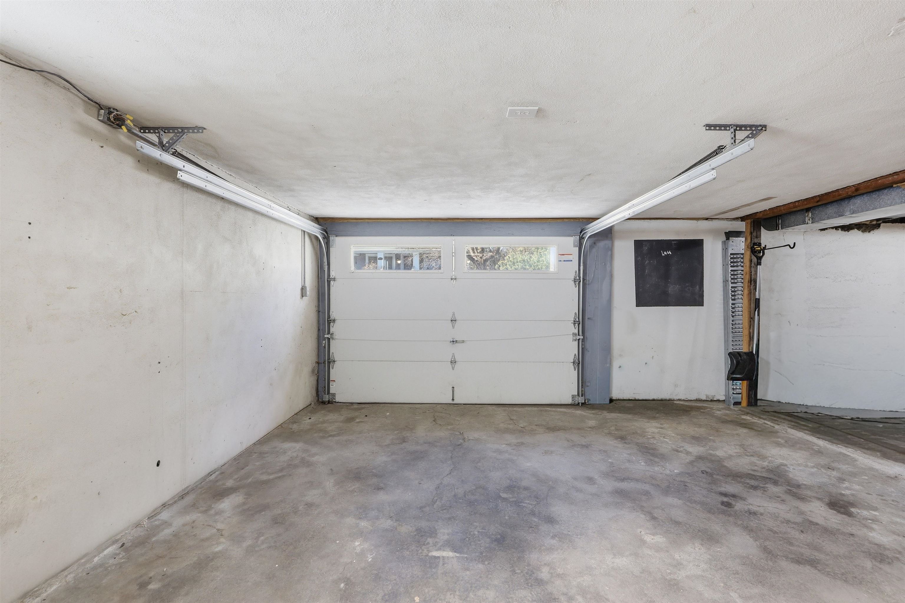 1317 S Grove St - Photo 41