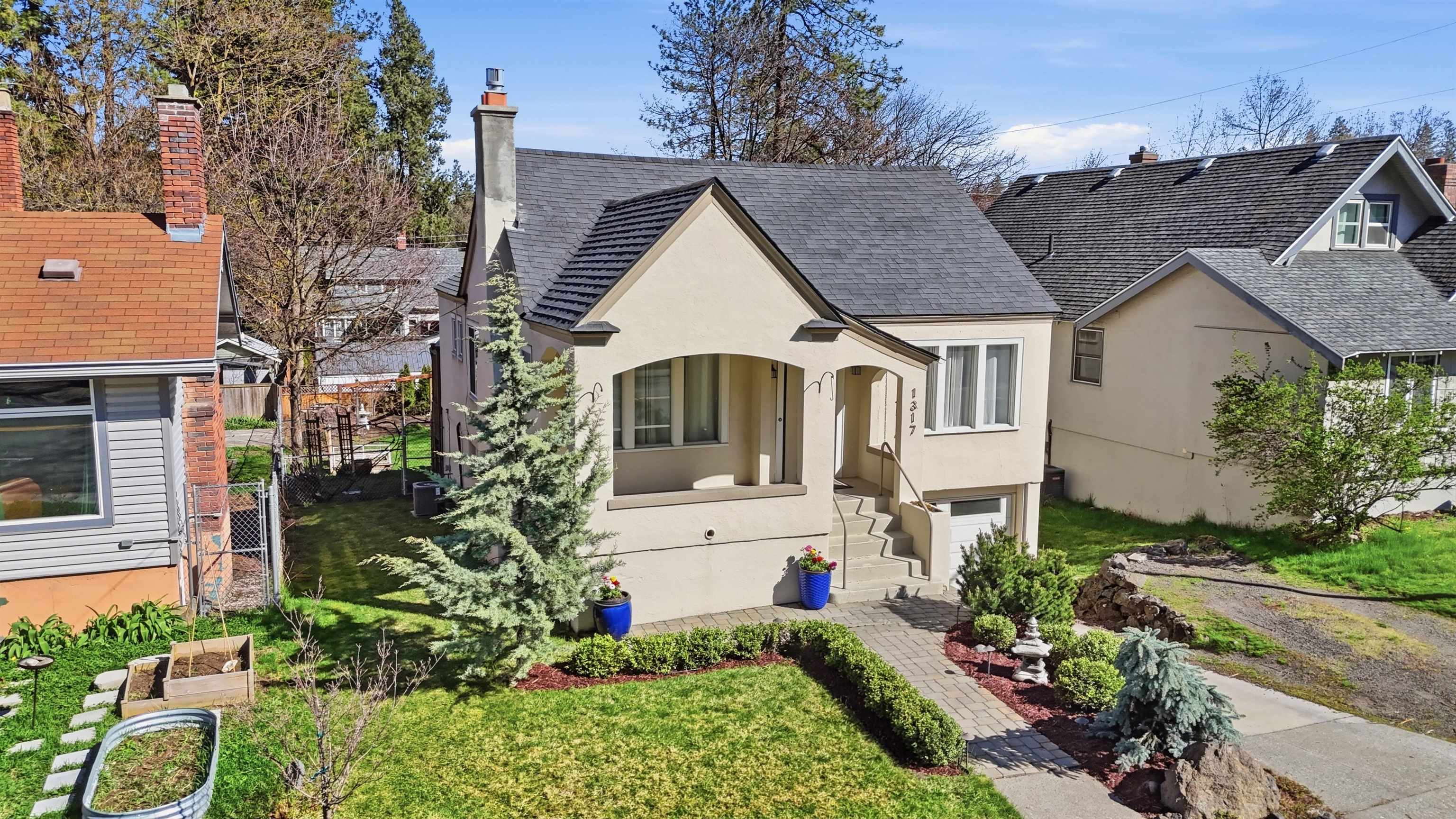 1317 S Grove St - Photo 9