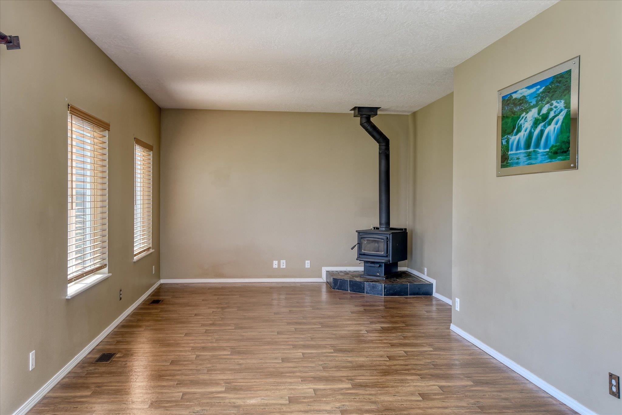 1803 W Maxine Ave - Photo 23