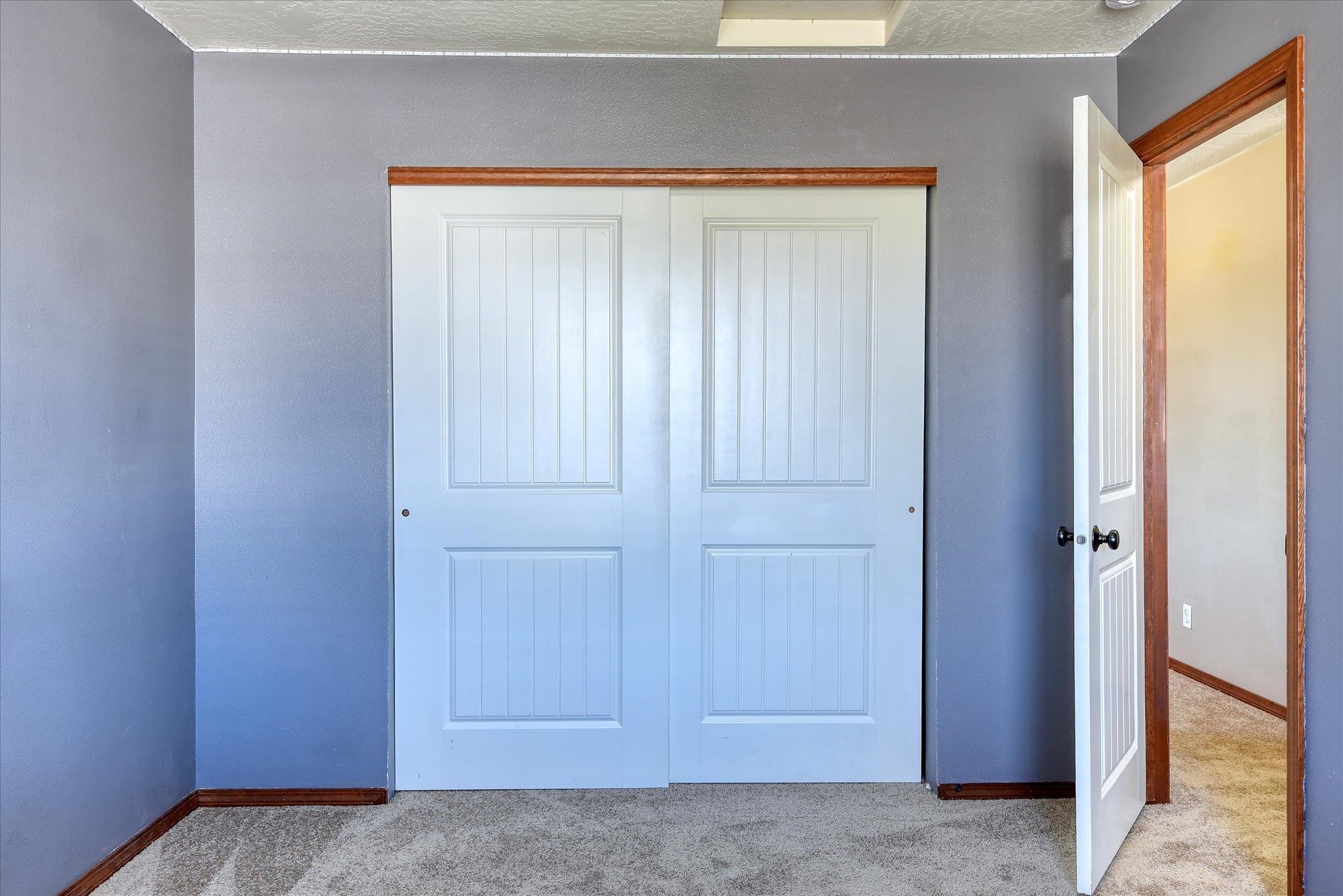 1803 W Maxine Ave - Photo 33