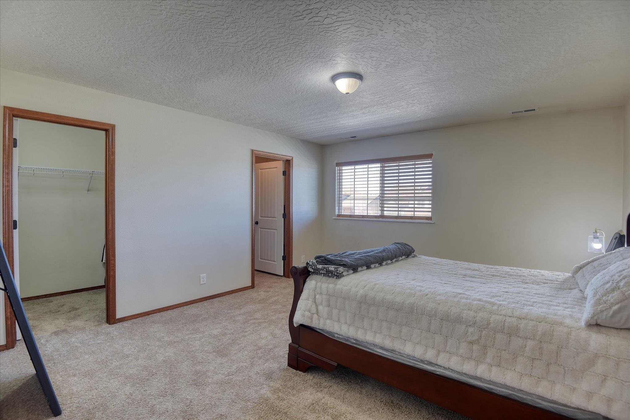 1803 W Maxine Ave - Photo 36