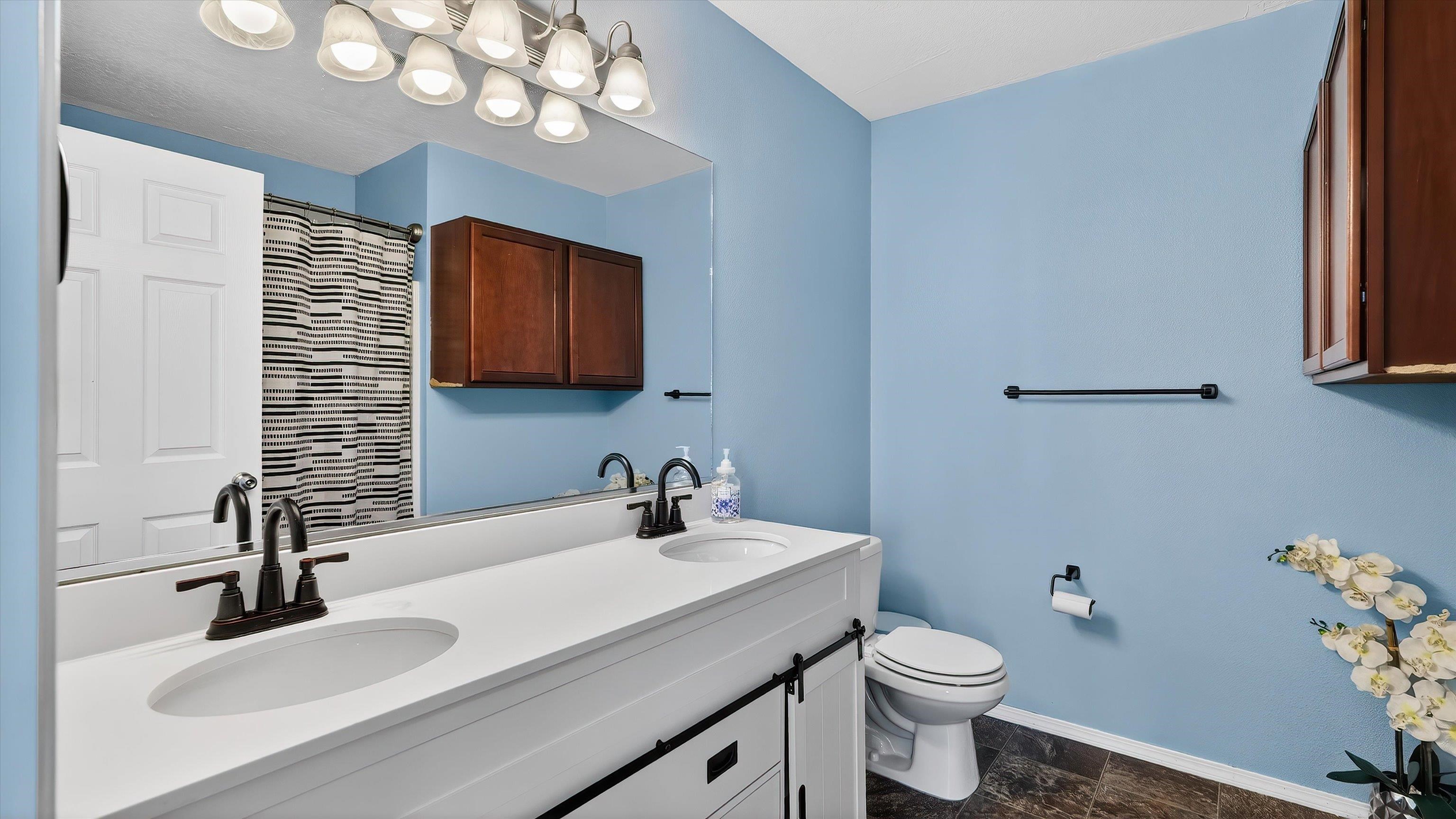 8021 E Central Ave - Photo 16