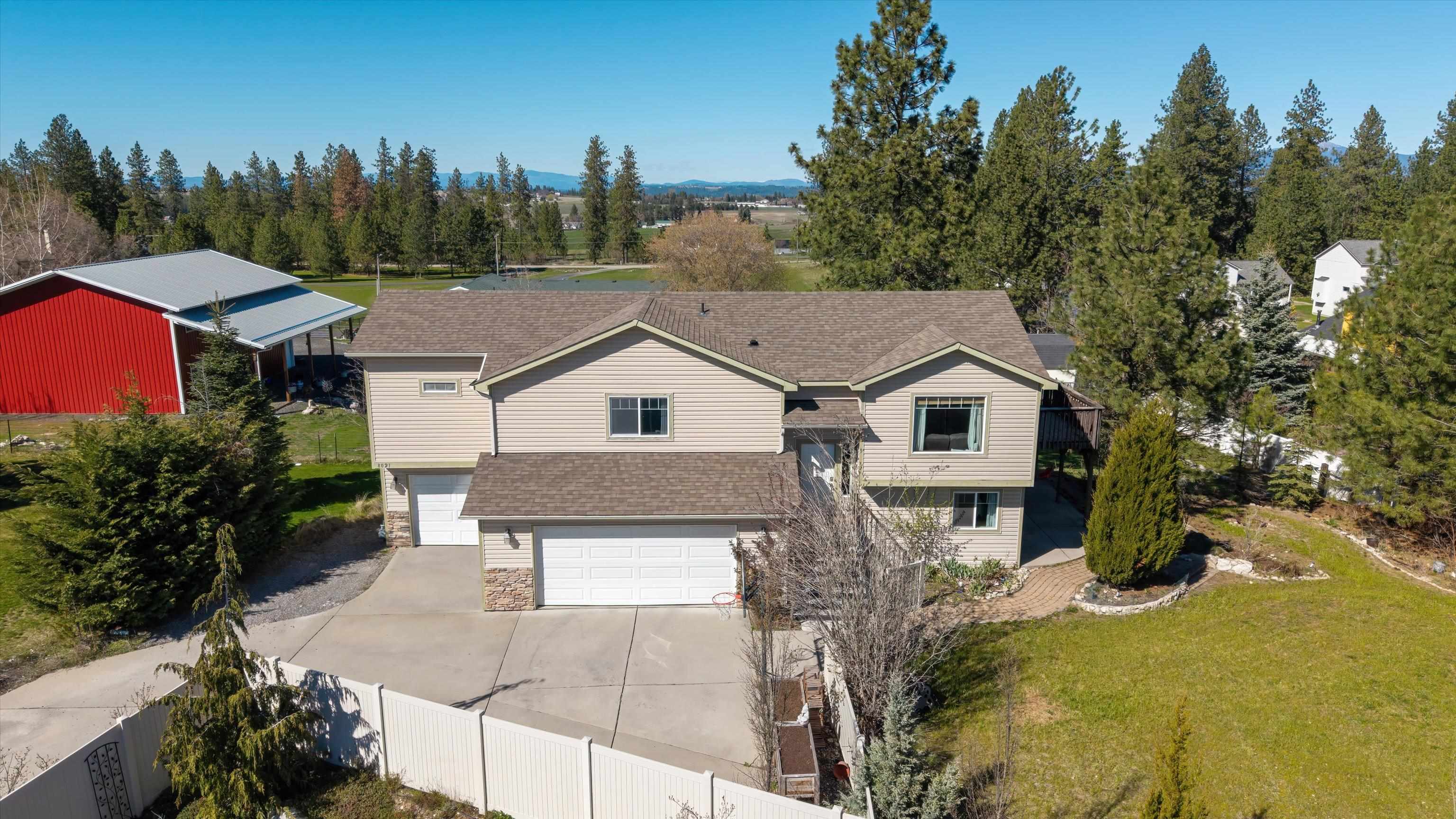 8021 E Central Ave - Photo 3