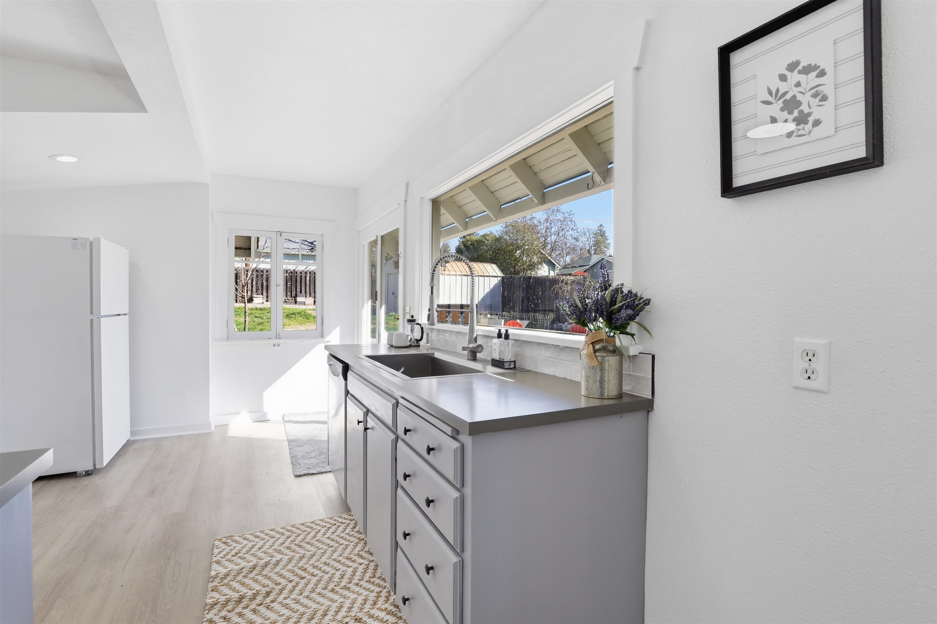 3402 W Kiernan Ave - Photo 7