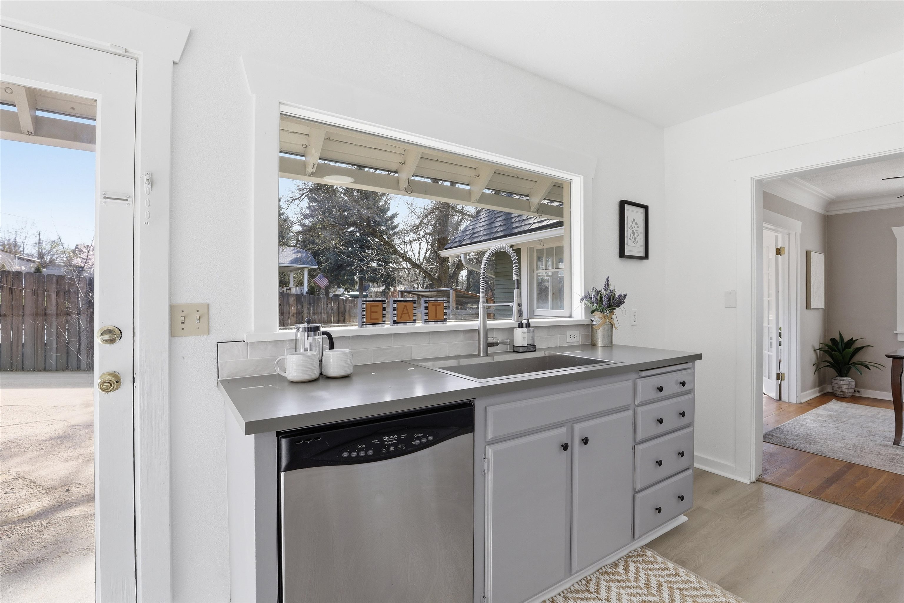 3402 W Kiernan Ave - Photo 8