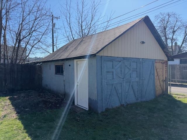 2908 E Broad Ave - Photo 12