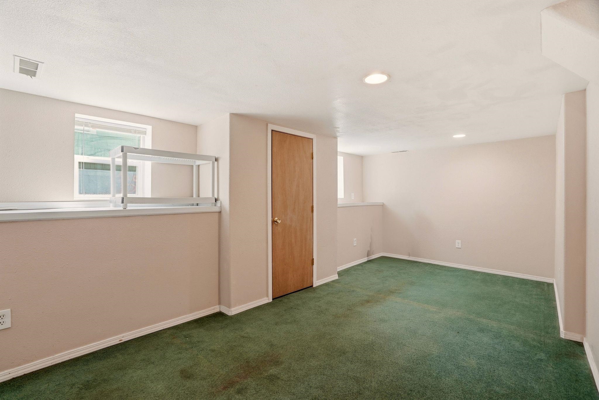 2314 W Carlisle Ave - Photo 24
