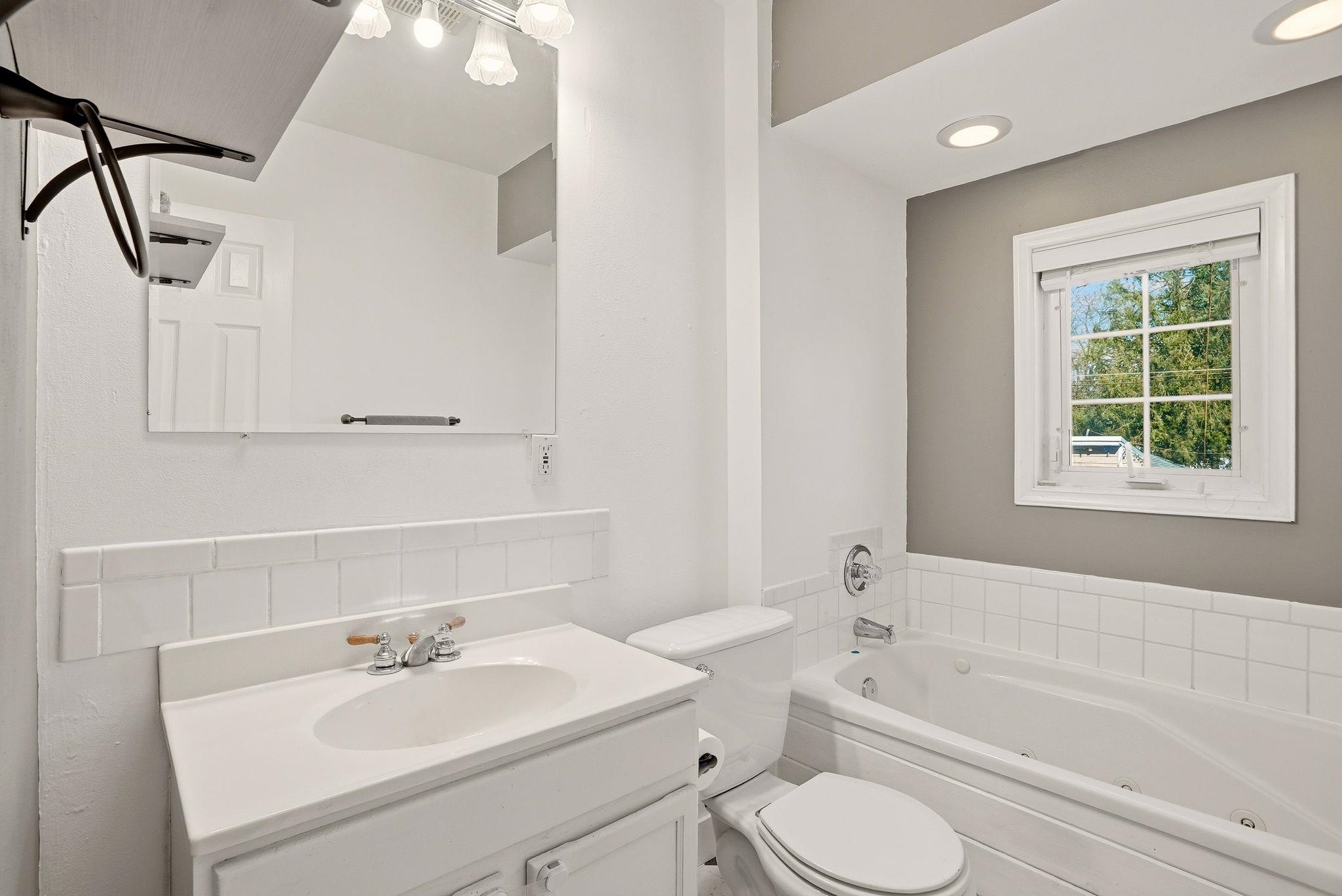 2314 W Carlisle Ave - Photo 25