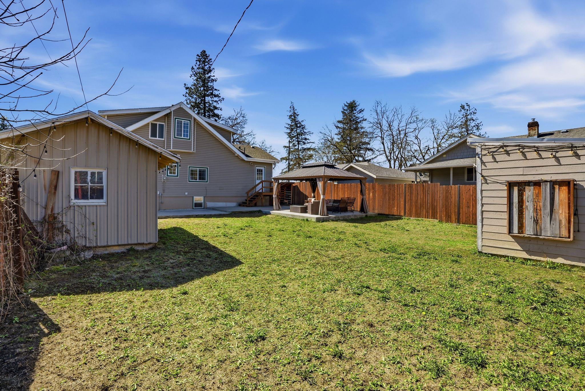 2314 W Carlisle Ave - Photo 29