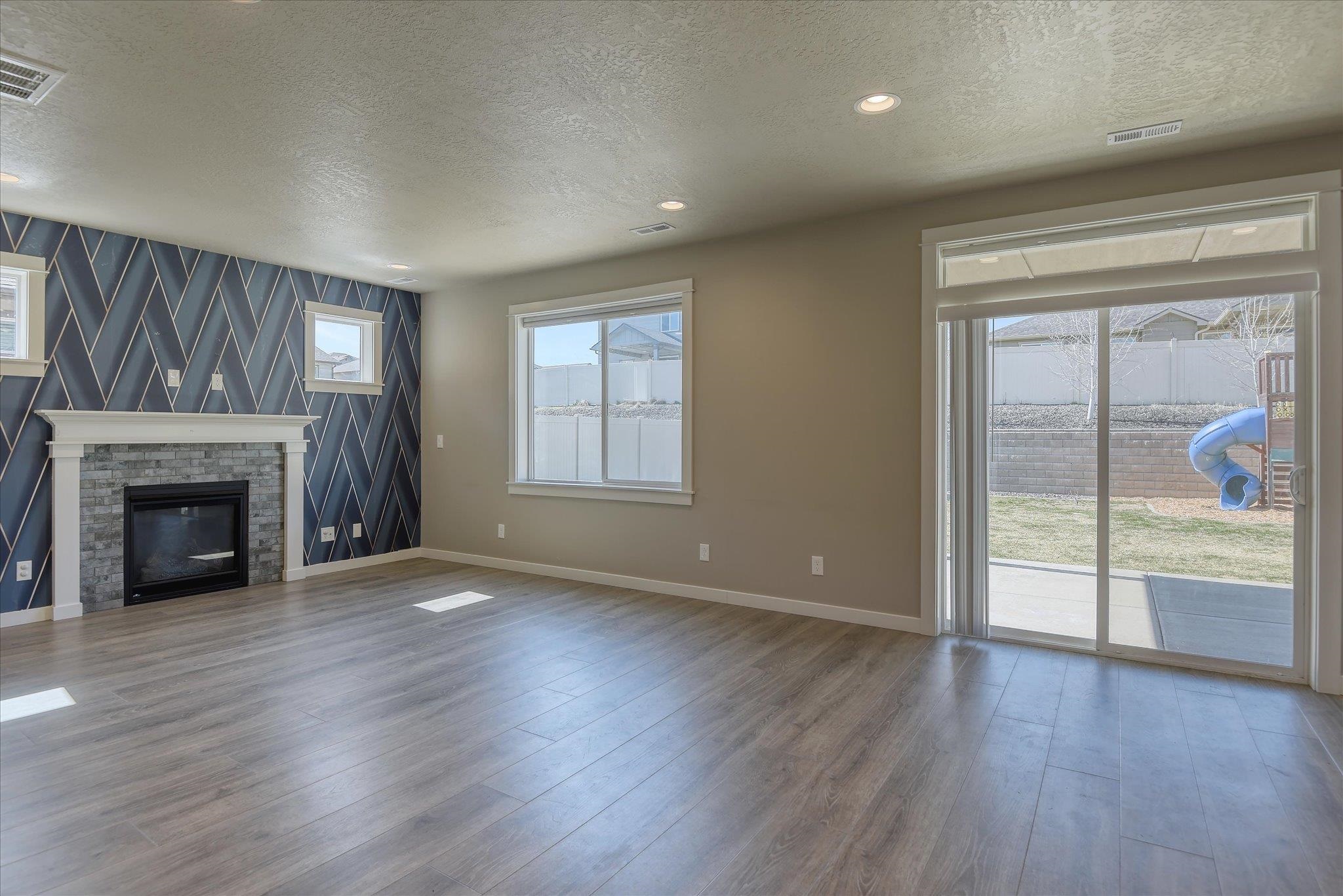 1810 S Rivista St - Photo 14