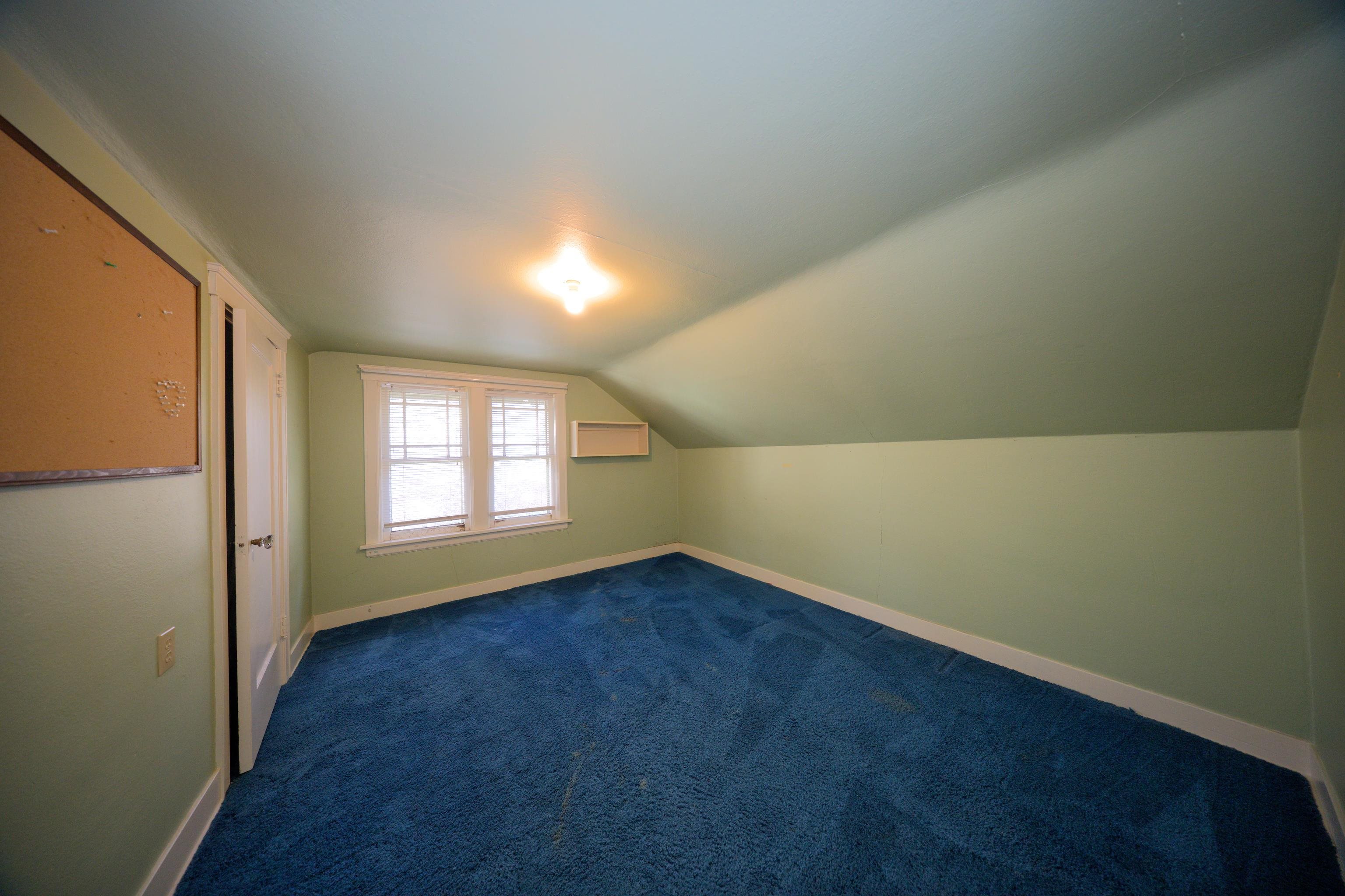37 E 33rd Ave - Photo 11