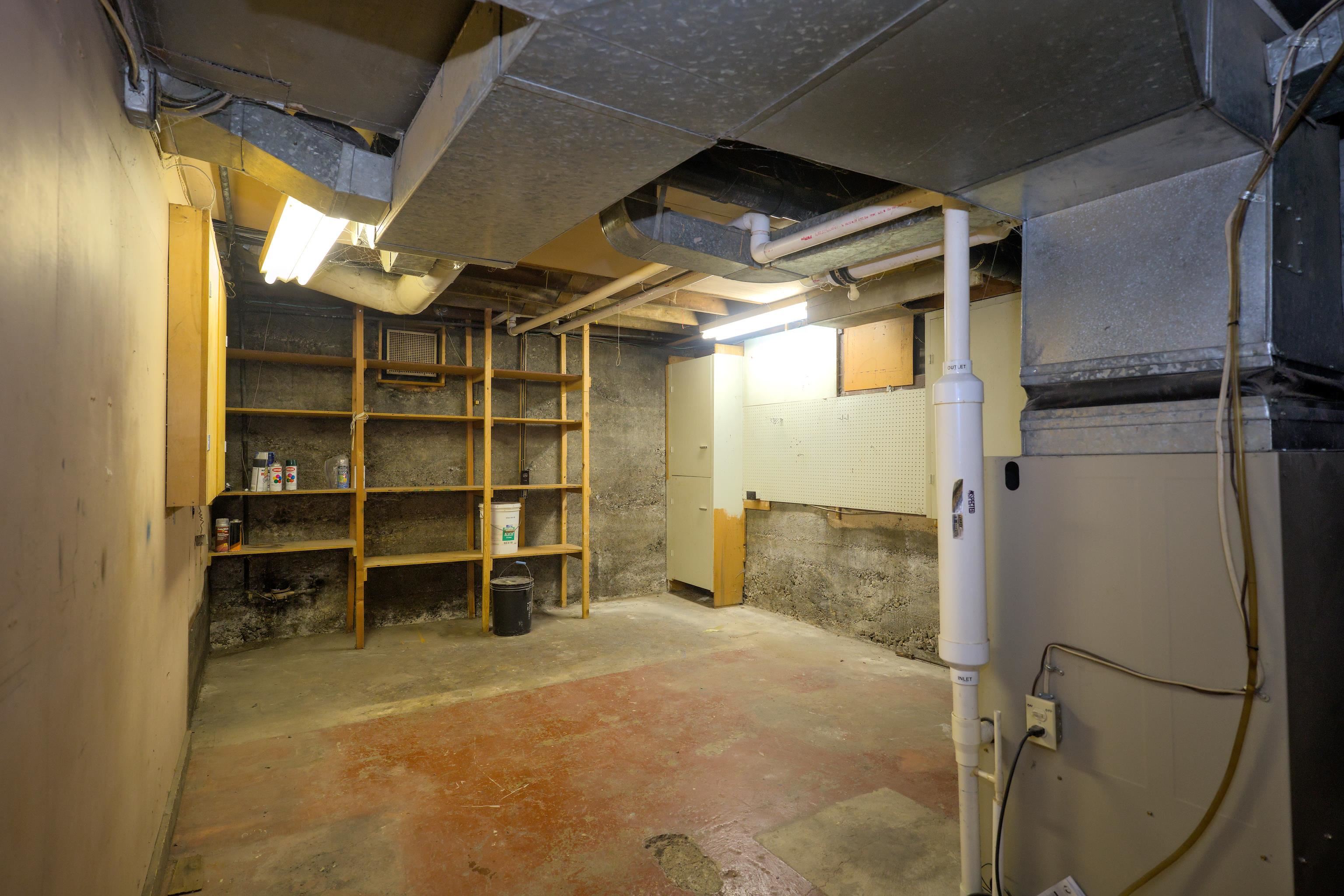 37 E 33rd Ave - Photo 13