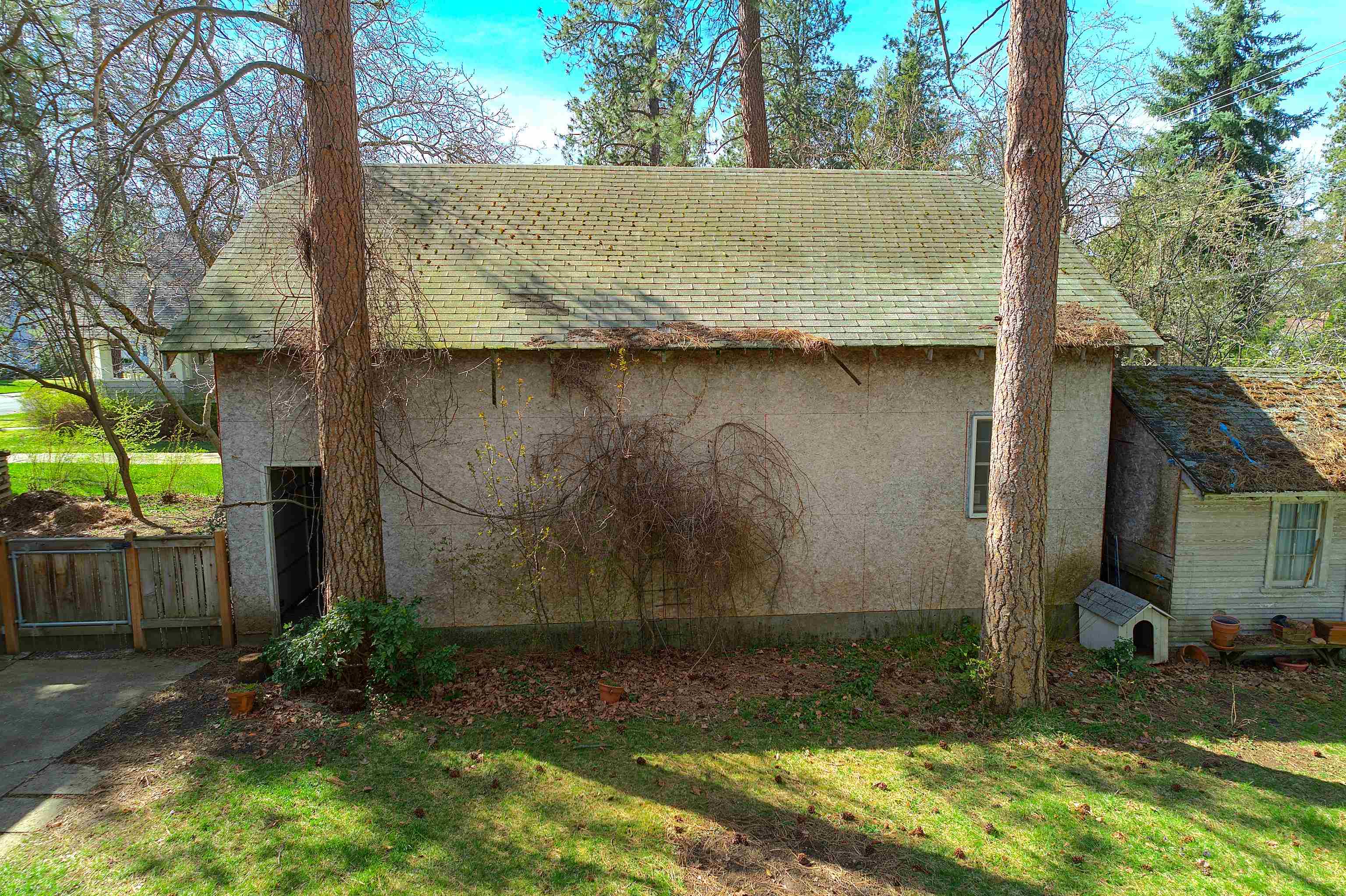 37 E 33rd Ave - Photo 16