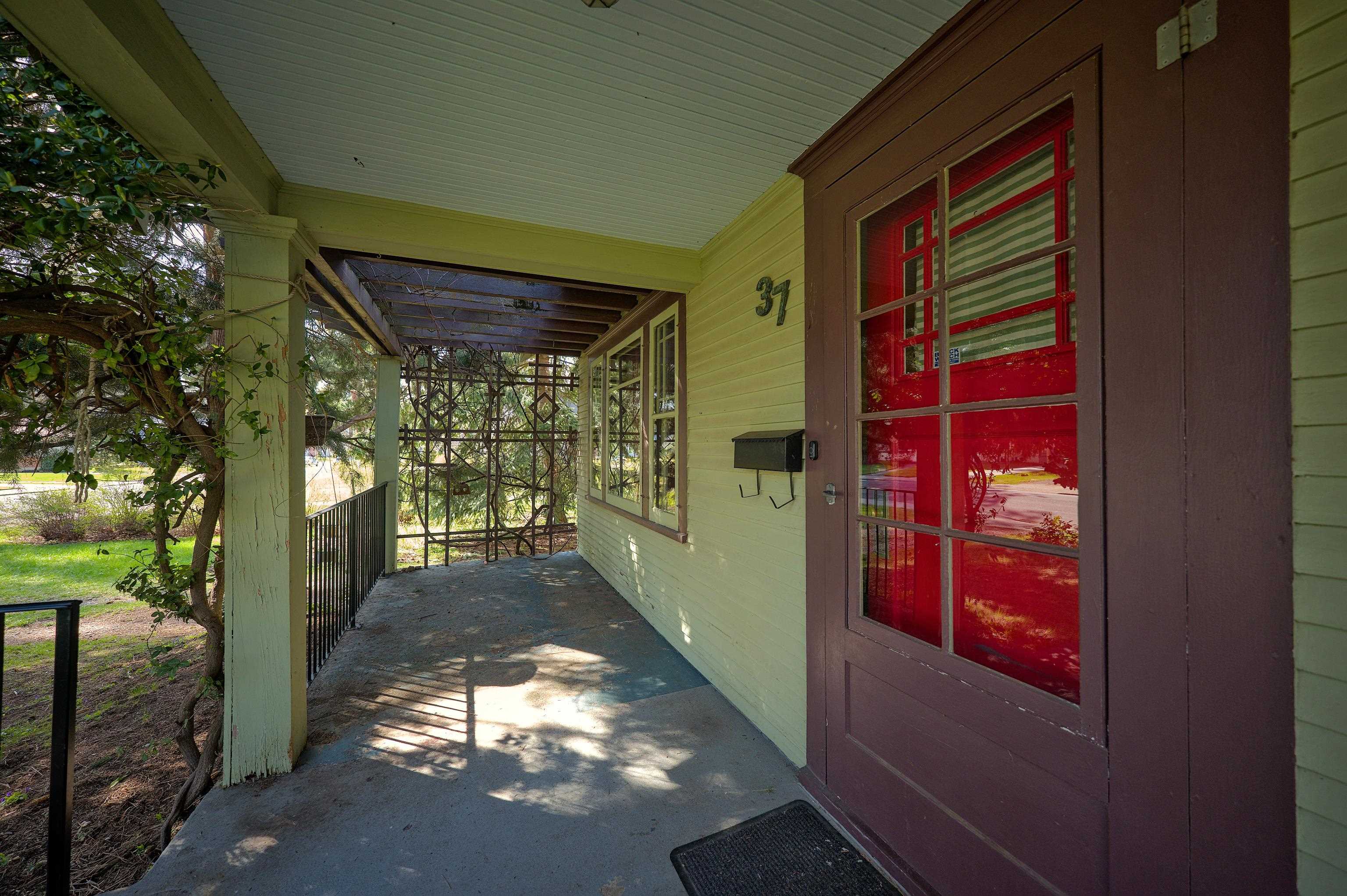 37 E 33rd Ave - Photo 18