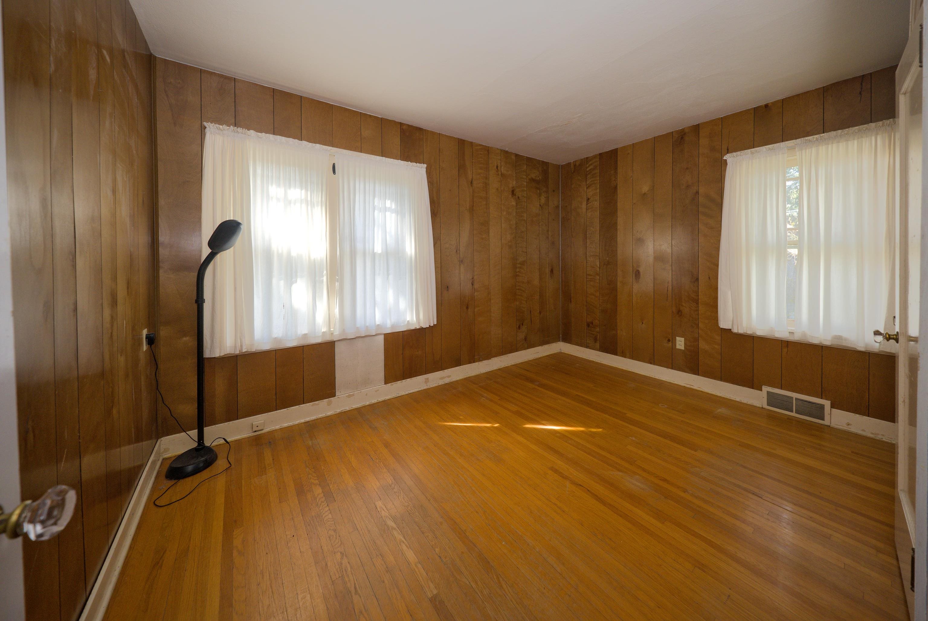 37 E 33rd Ave - Photo 7