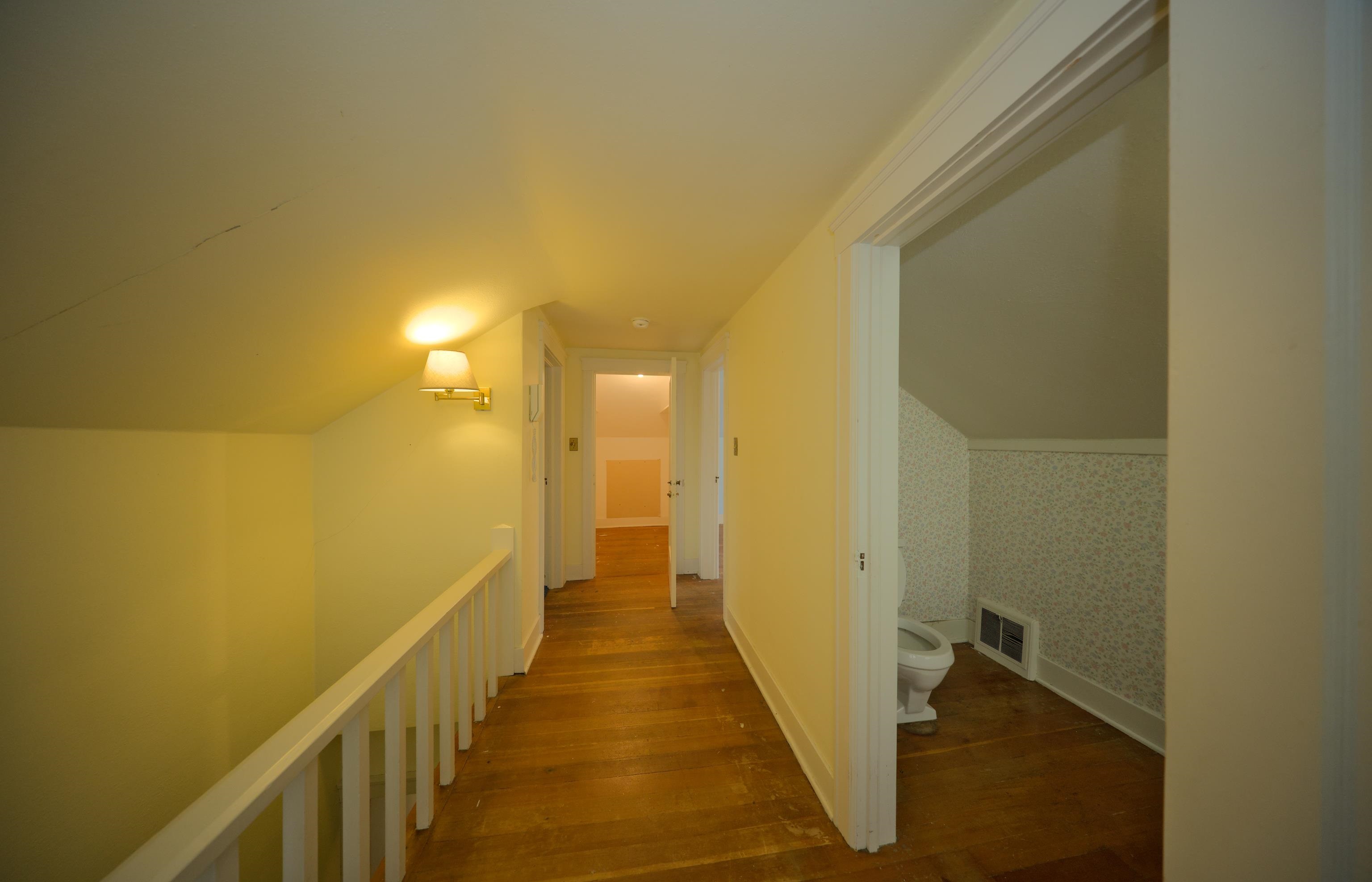 37 E 33rd Ave - Photo 8