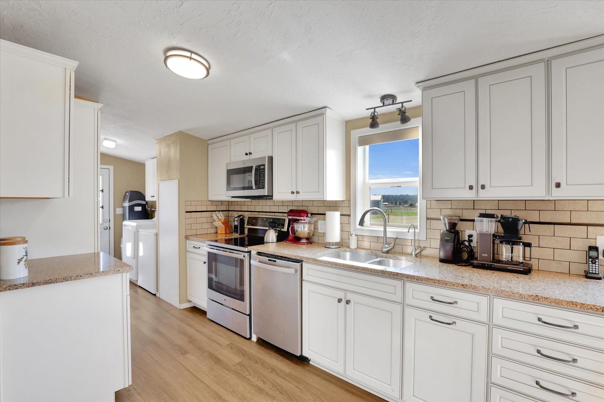 37160 W WOOD Ln - Photo 8