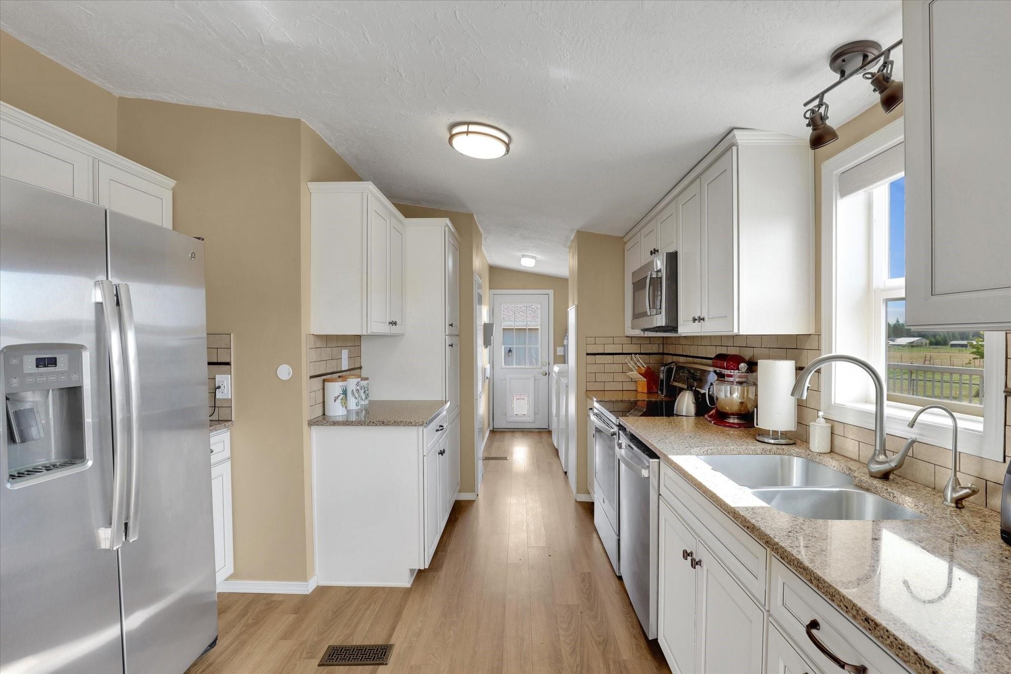 37160 W WOOD Ln - Photo 10