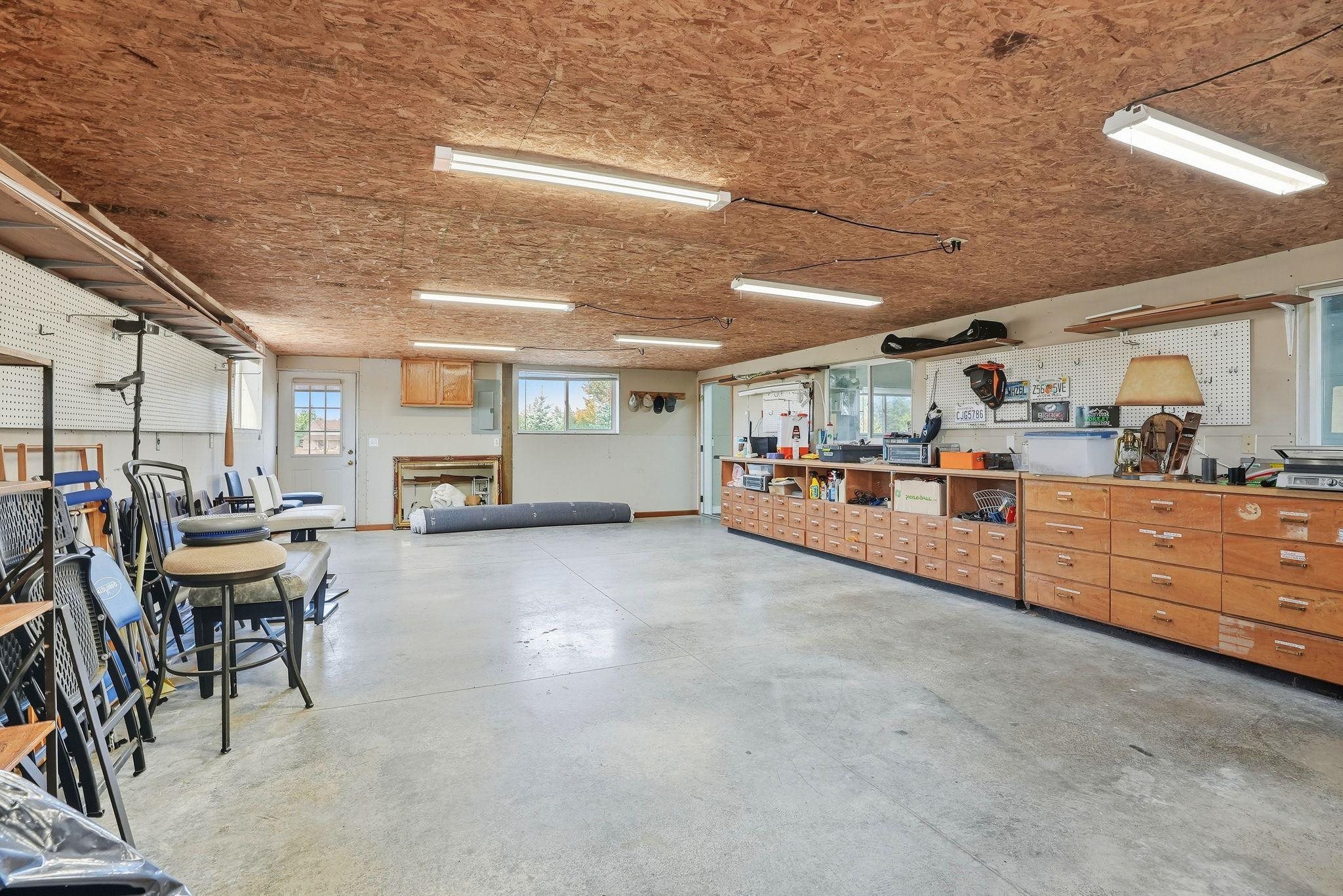 9102 N Forker Rd - Photo 45