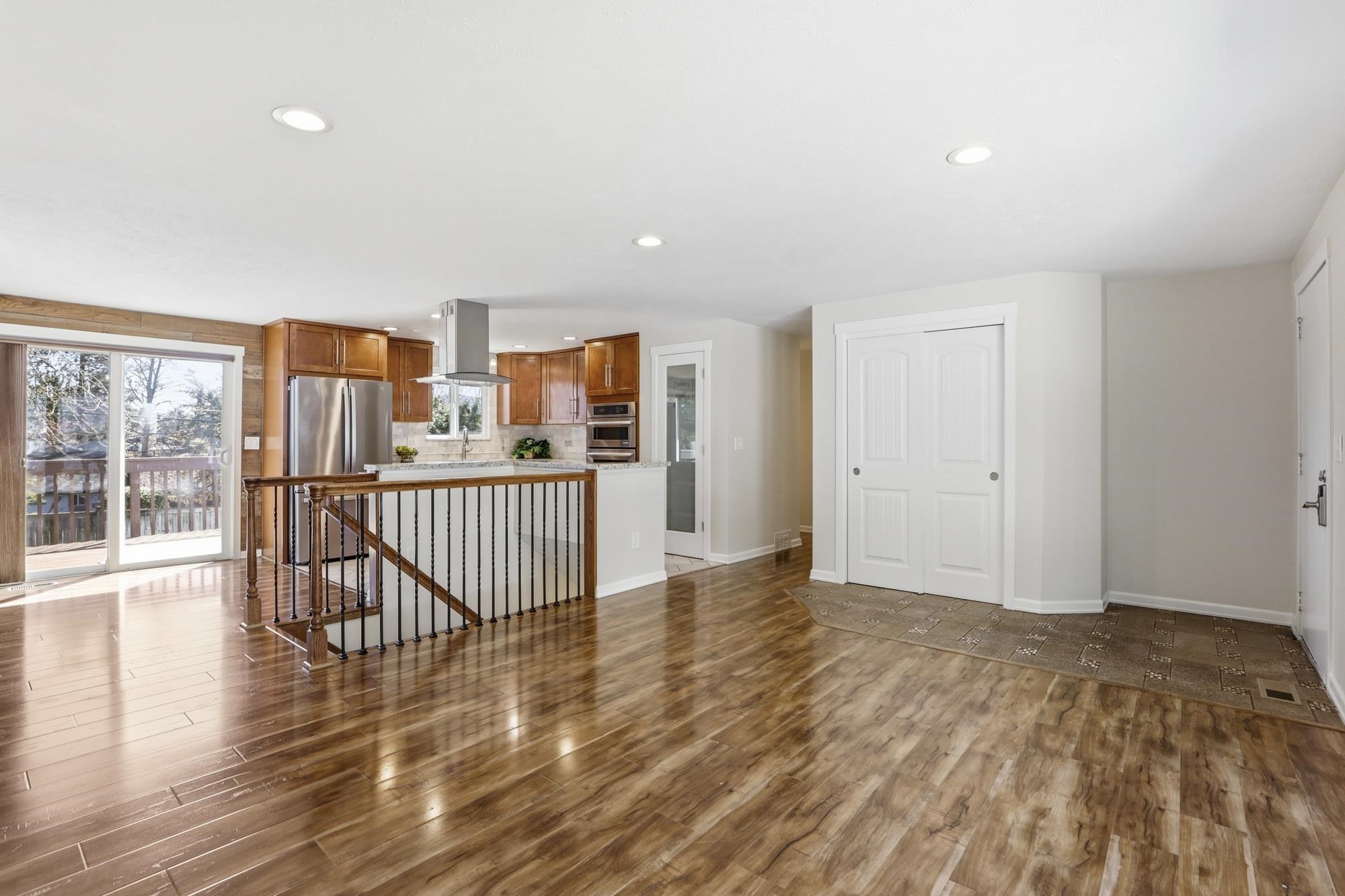 12902 E 26th Ave - Photo 4