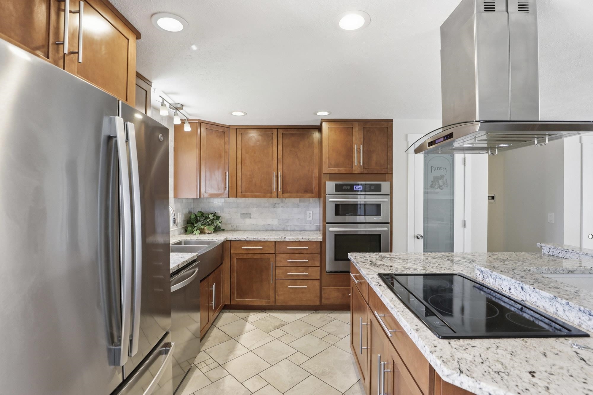 12902 E 26th Ave - Photo 5