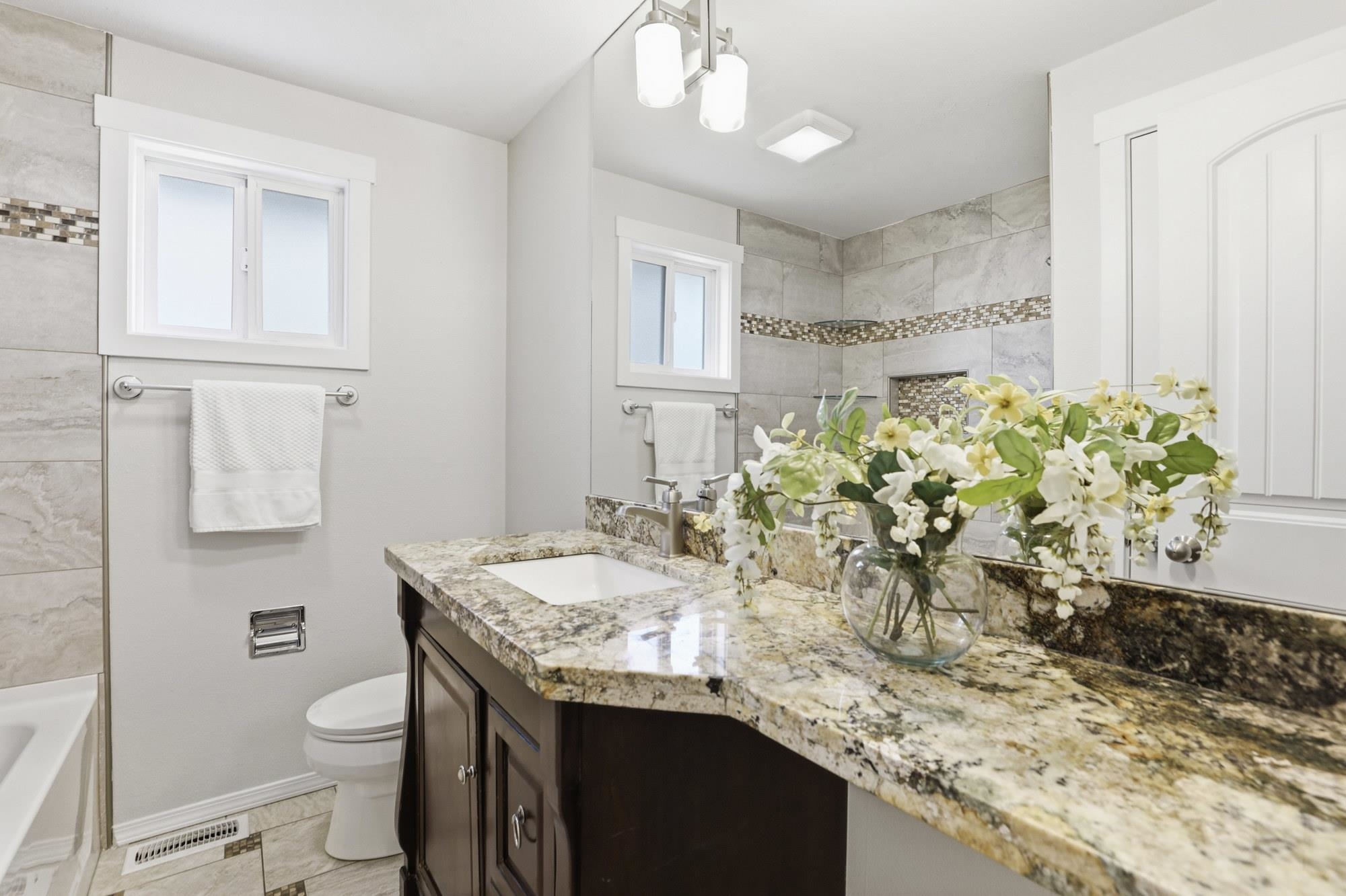 12902 E 26th Ave - Photo 9