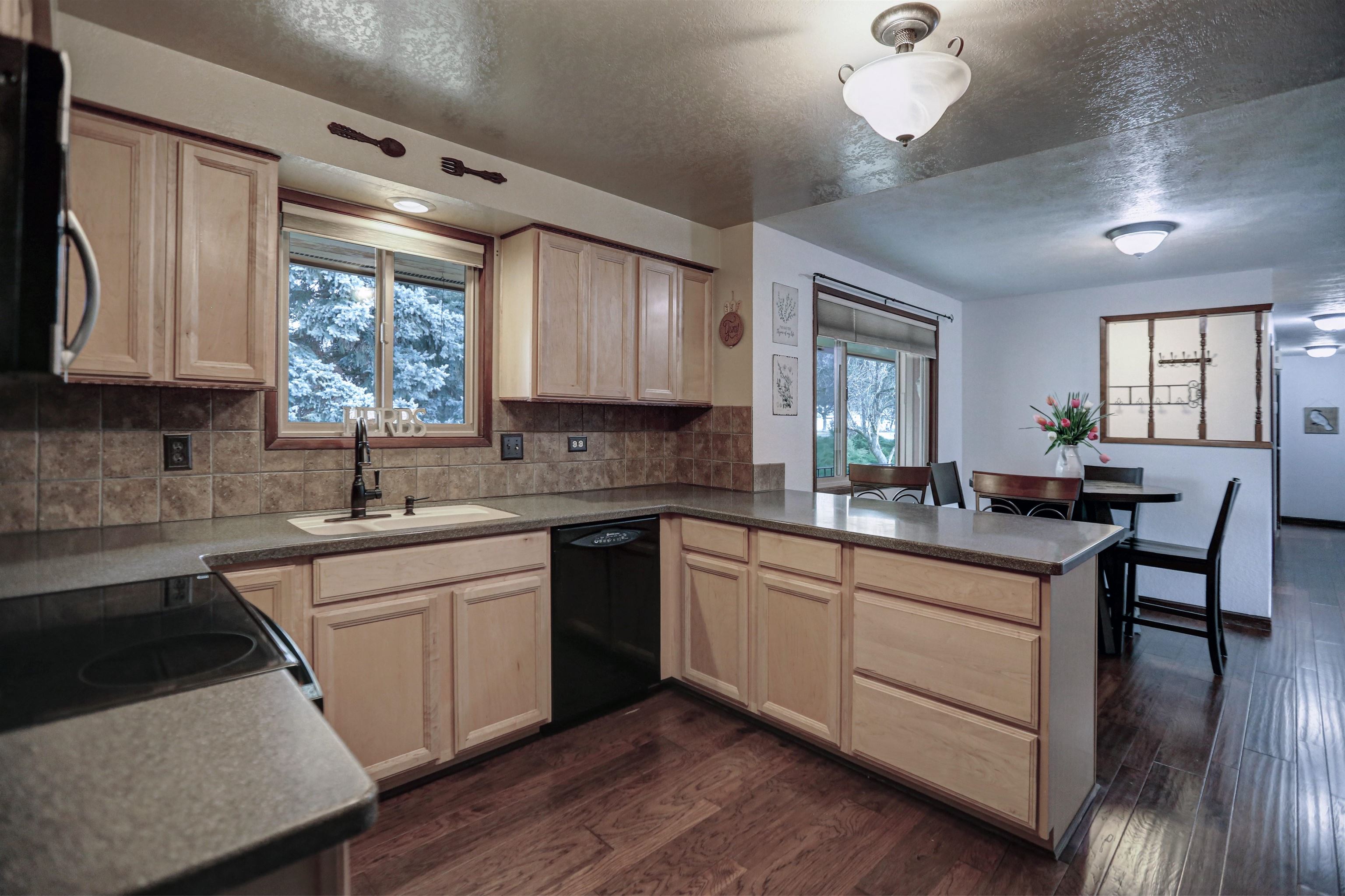 12301 W Sunridge Dr - Photo 13