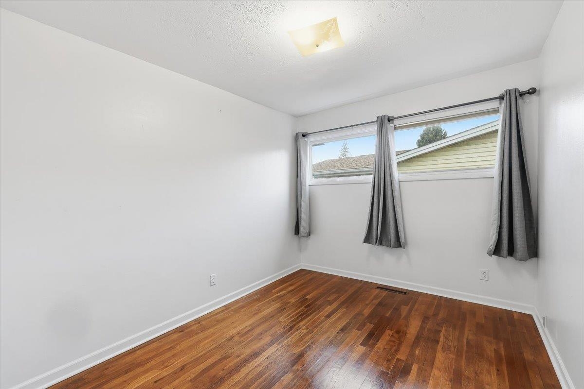 1808 W Kiernan Ave - Photo 16