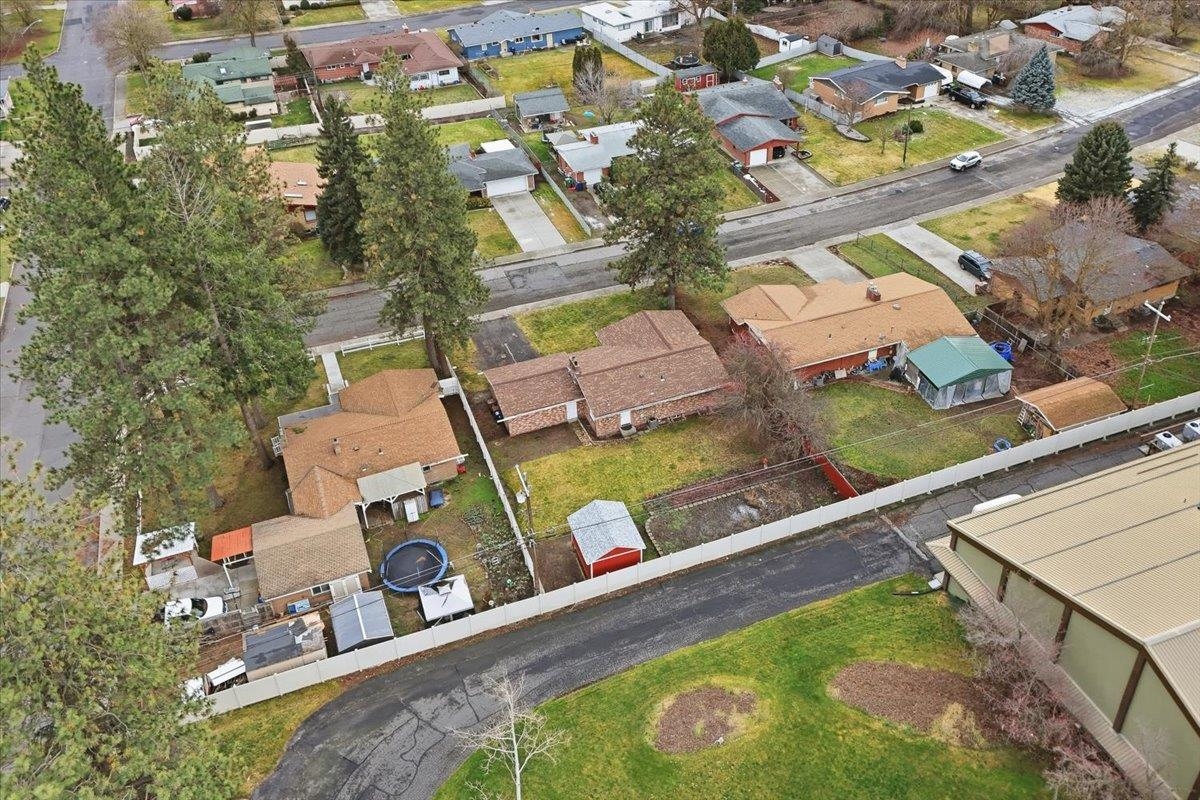 1808 W Kiernan Ave - Photo 30
