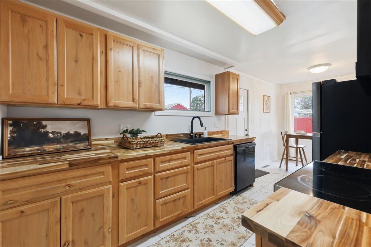 1808 W Kiernan Ave - Photo 9