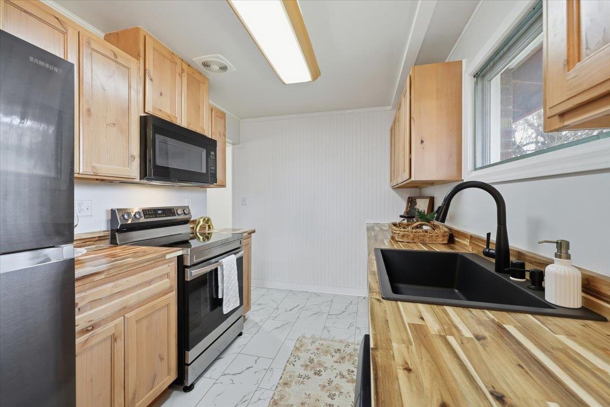 1808 W Kiernan Ave - Photo 10