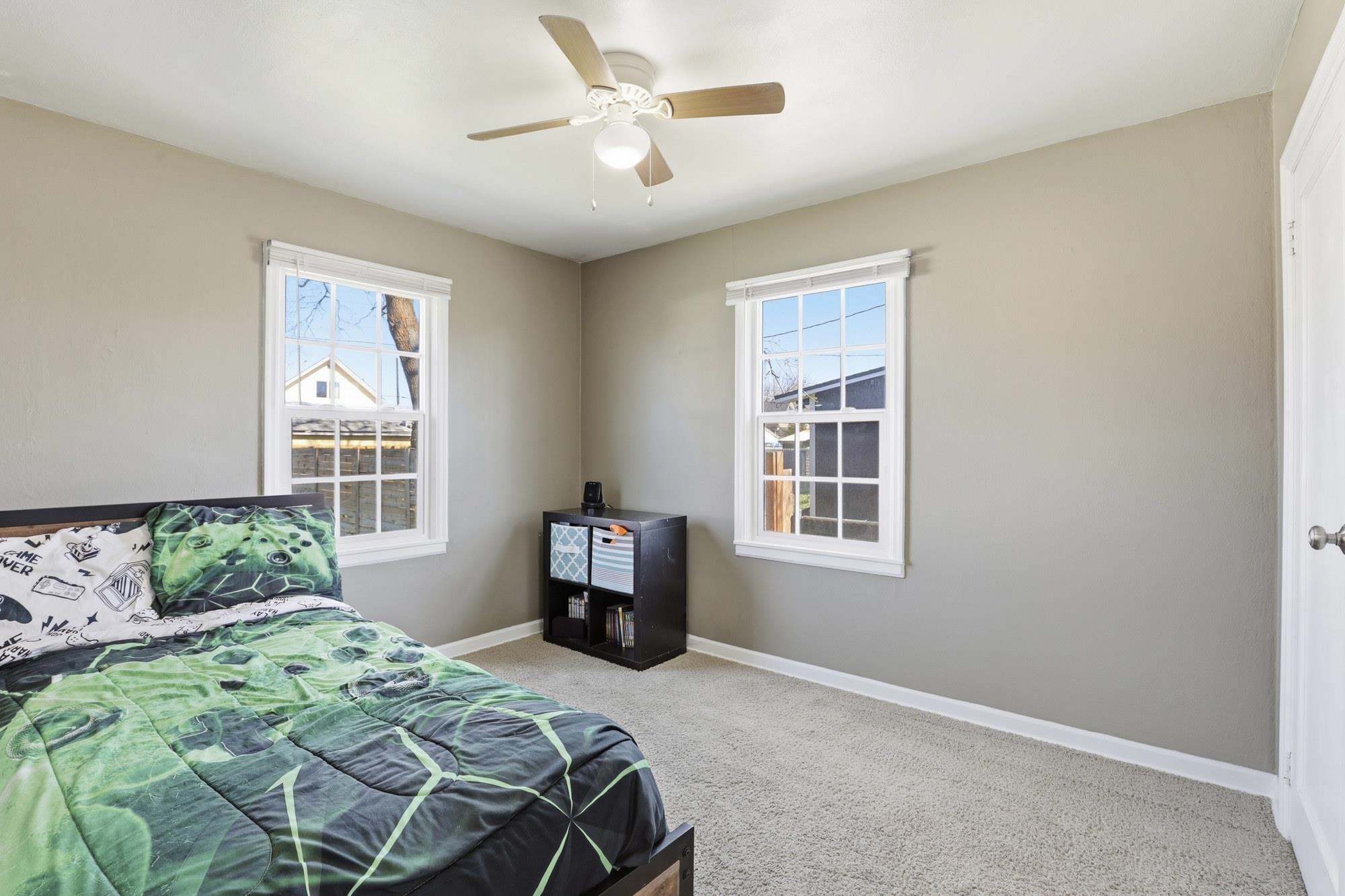 307 E Liberty Ave - Photo 10