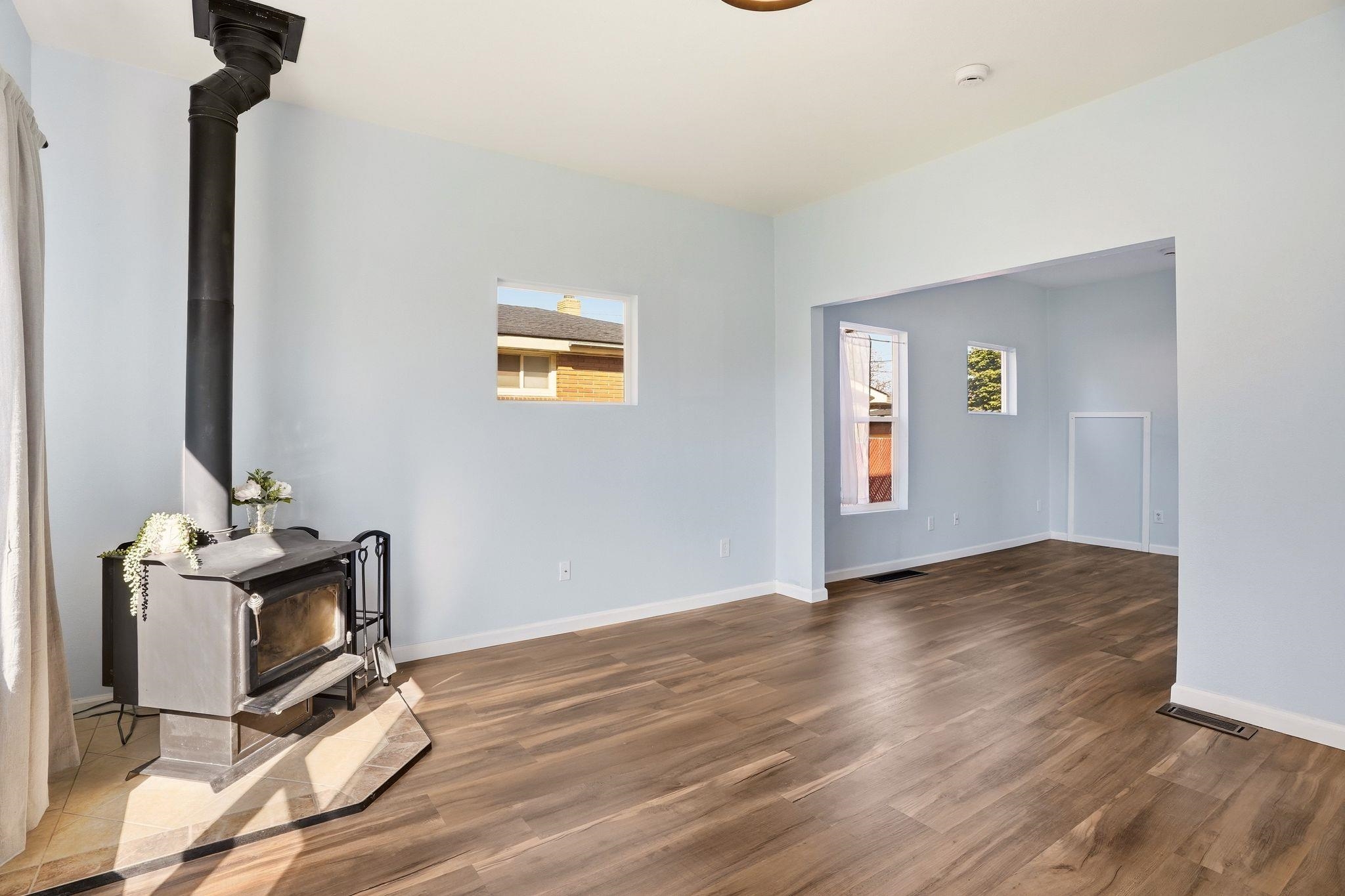 1407 E Crown Ave - Photo 11