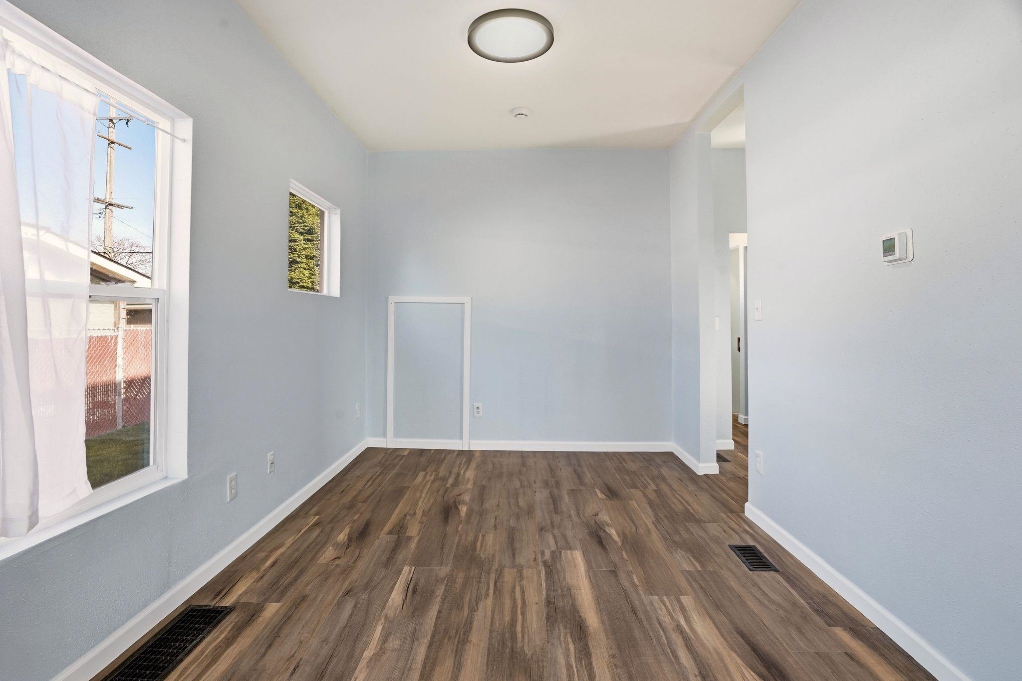 1407 E Crown Ave - Photo 13