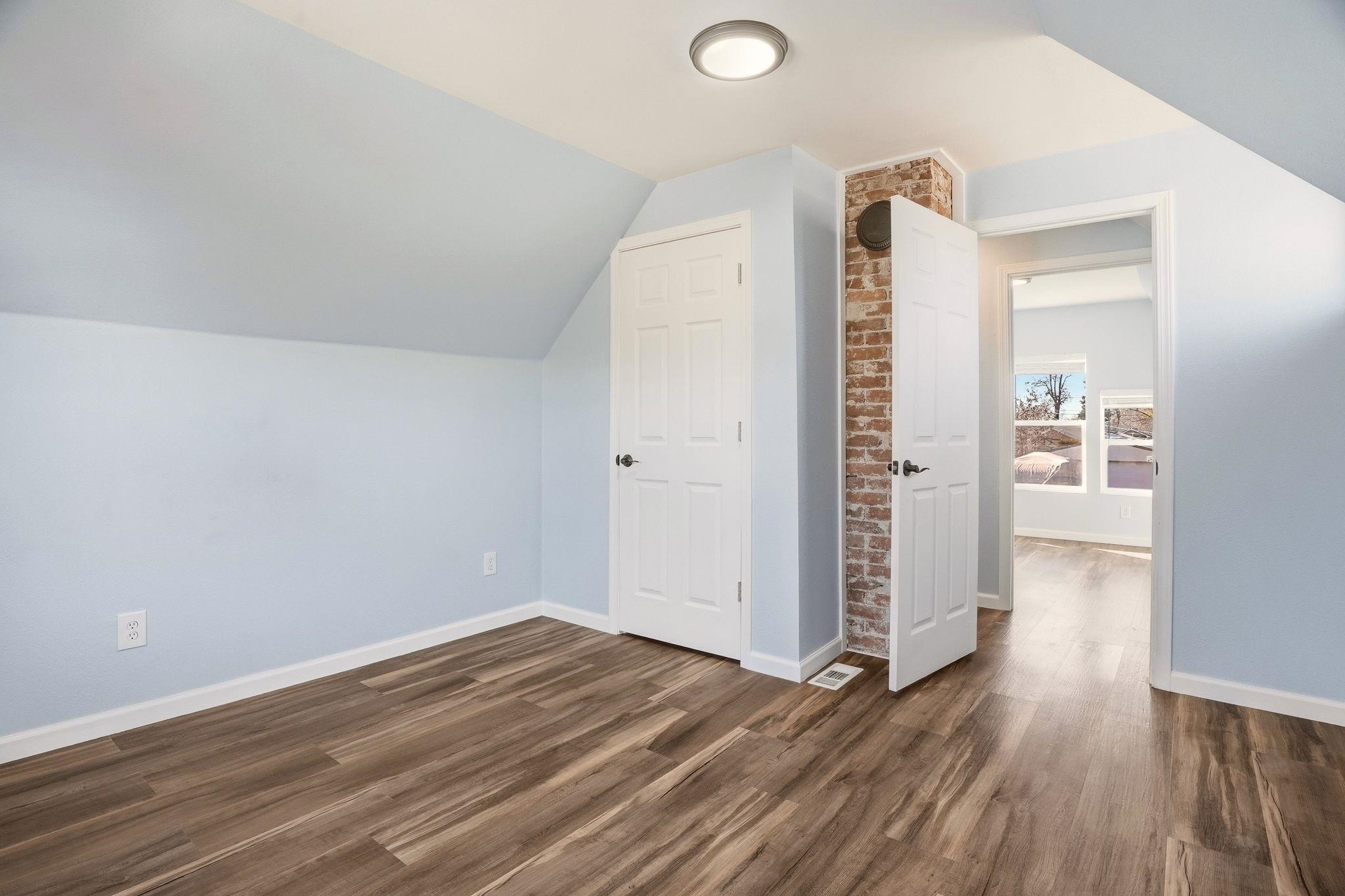 1407 E Crown Ave - Photo 18