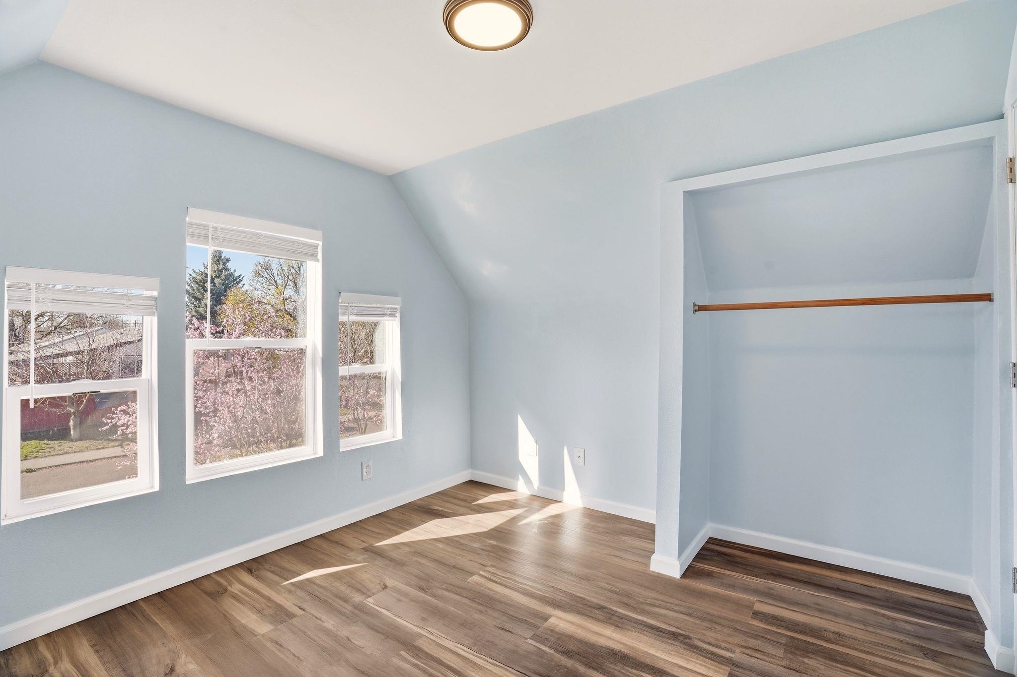 1407 E Crown Ave - Photo 8