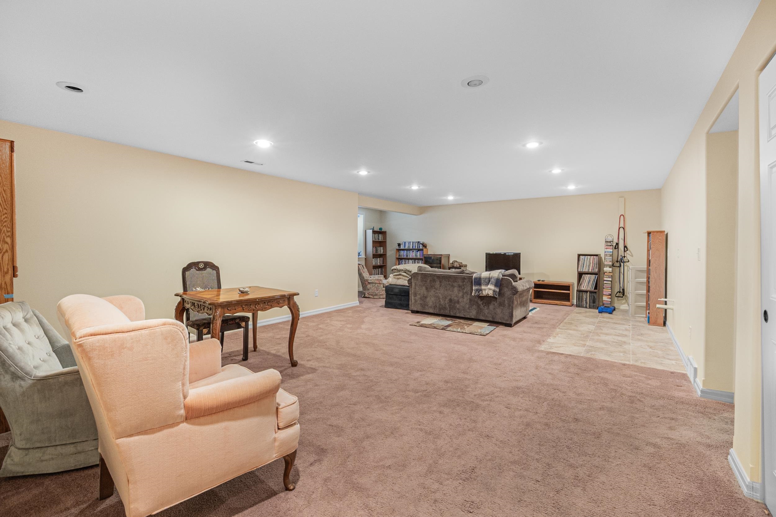 2526 E 62nd Ln - Photo 24
